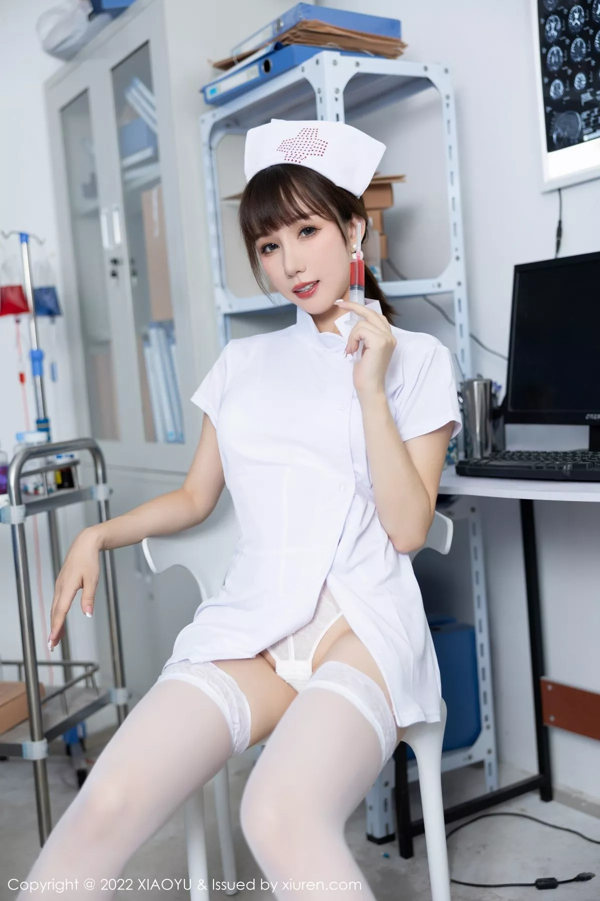 Xgyw.Org_[XiaoYu画语界]Vol.853_模特波巧酱脱白色护士服露性感白色内衣配白丝袜极致魅惑写真82P