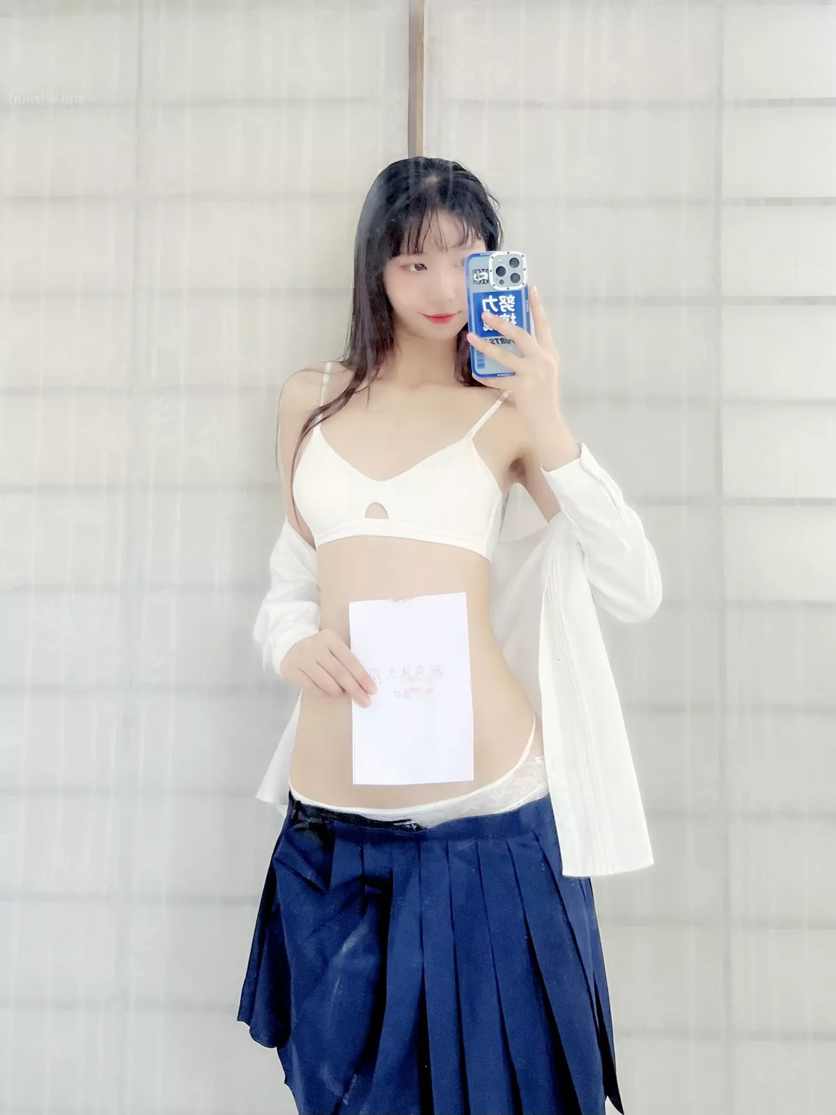Xgyw.Org_网络美女西瓜少女新年祝福福利主题私房性感JK制服半脱露蕾丝内裤诱惑写真38P