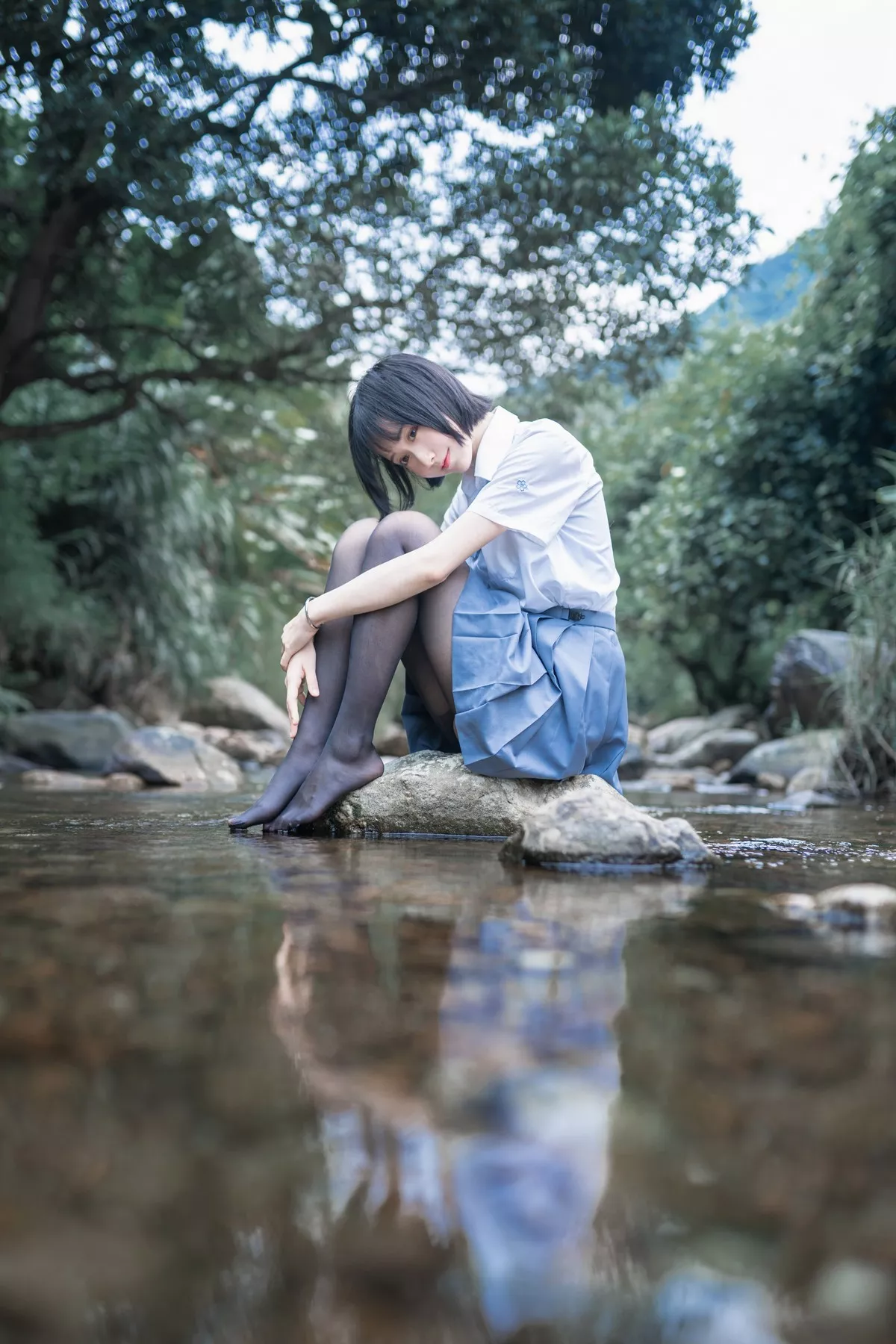 Xgyw.Org_萌系小姐姐木绵绵OwO水色溪边制服主题户外脱JK制服露死库水迷人诱惑写真51P