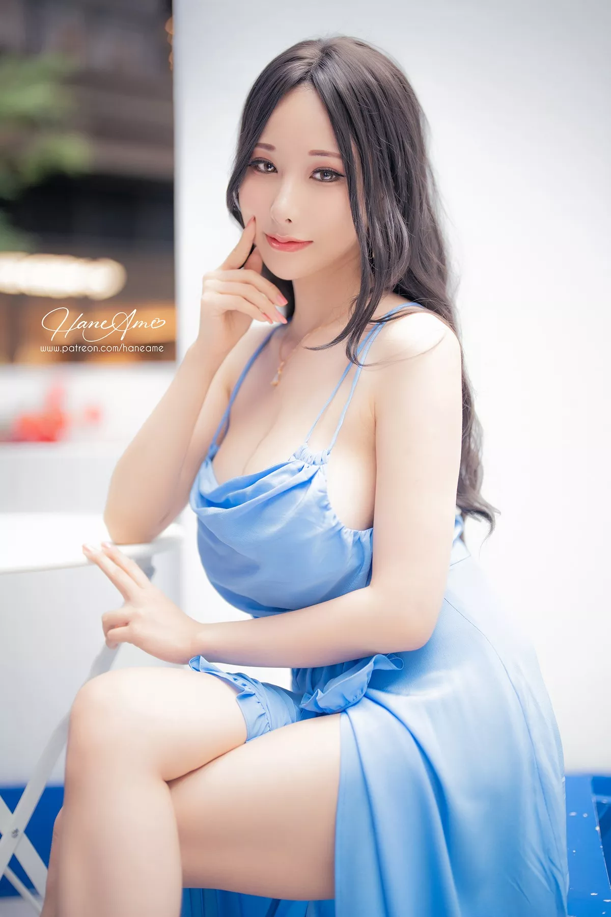 Xgyw.Org_Coser美女雨波_HaneAme爱琴海主题户外性感深蓝吊带长裙秀完美身材迷人写真39P