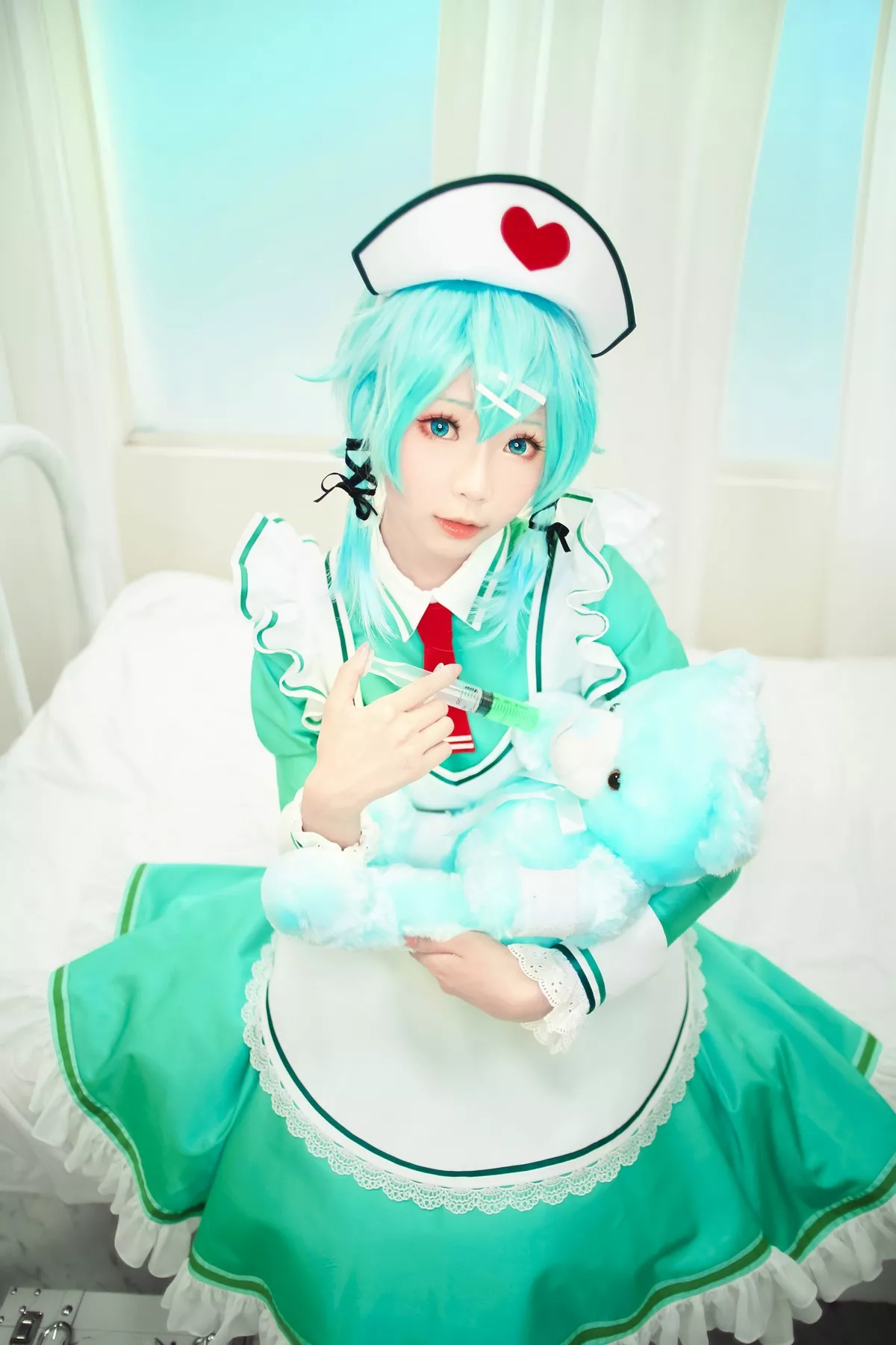 Xgyw.Org_Coser妹子Ely_eee诗乃护士主题私房性感绿色护士装秀完美身材迷人诱惑写真32P