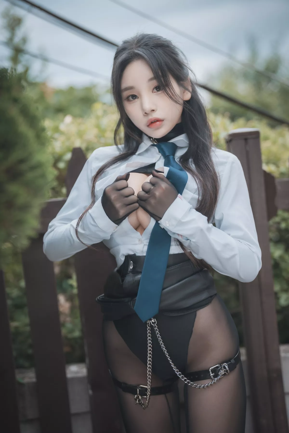 Xgyw.Org_[DJAWA]No.223_模特Yeeun_Ds Relationship主题私房性感连体黑丝秀翘臀美腿诱惑写真195P