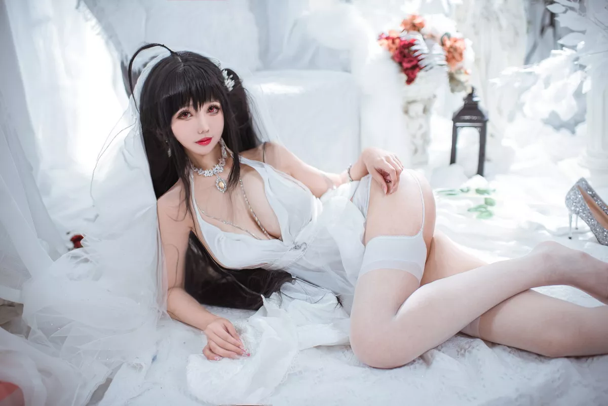 Xgyw.Org_Coser美女仙女月大凤纯白婚纱主题性感白色薄纱配白色吊袜秀完美身材诱惑写真30P