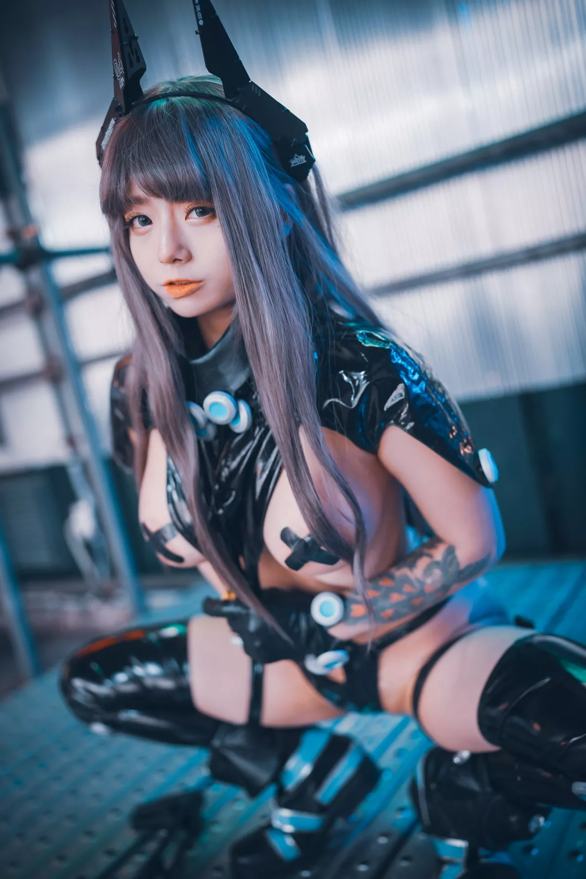 Xgyw.Org_[DJAWA]No.213_模特Maruemon_GantZ Version主题脱皮衣露黑色皮质情趣内衣诱惑写真151P