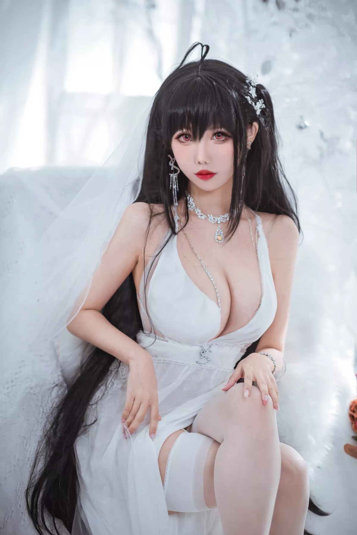 Xgyw.Org_Coser美女仙女月大凤花嫁主题性感白色薄透婚纱配白丝吊袜秀惹火身材诱惑写真30P