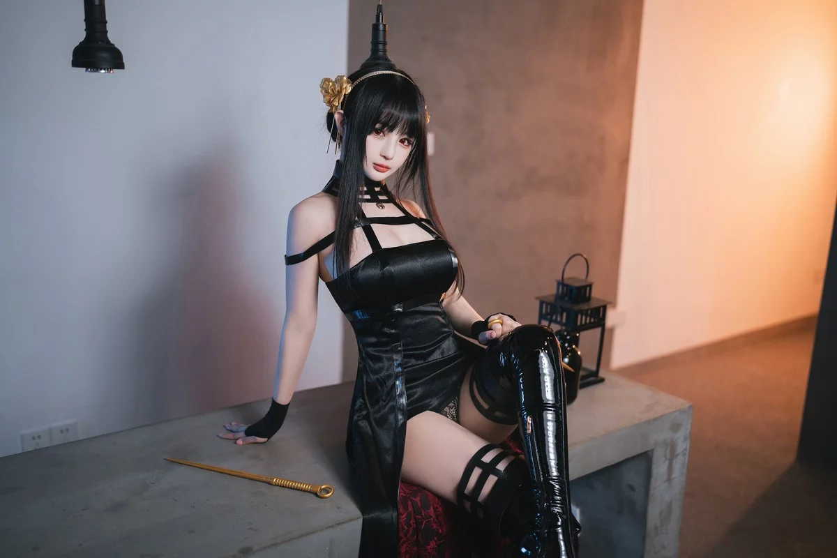 Xgyw.Org_网络美女桜井宁宁约尔太太主题私房脱性感黑色长裙露黑色情趣内衣诱惑写真75P