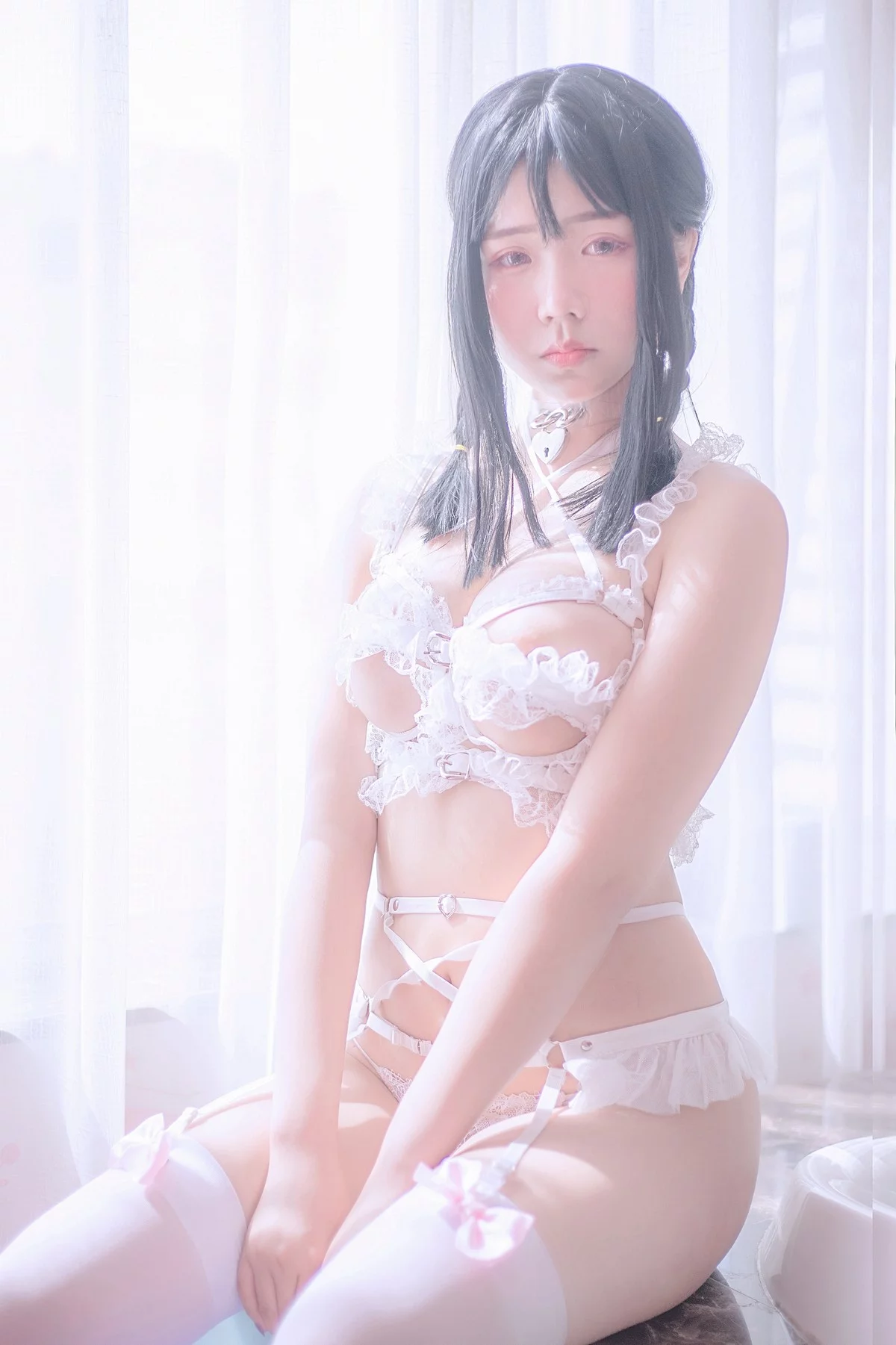 Xgyw.Org_美少女博主阿汐汐W束缚主题私房浴室性感白色蕾丝情趣内衣秀丰满身材诱惑写真46P