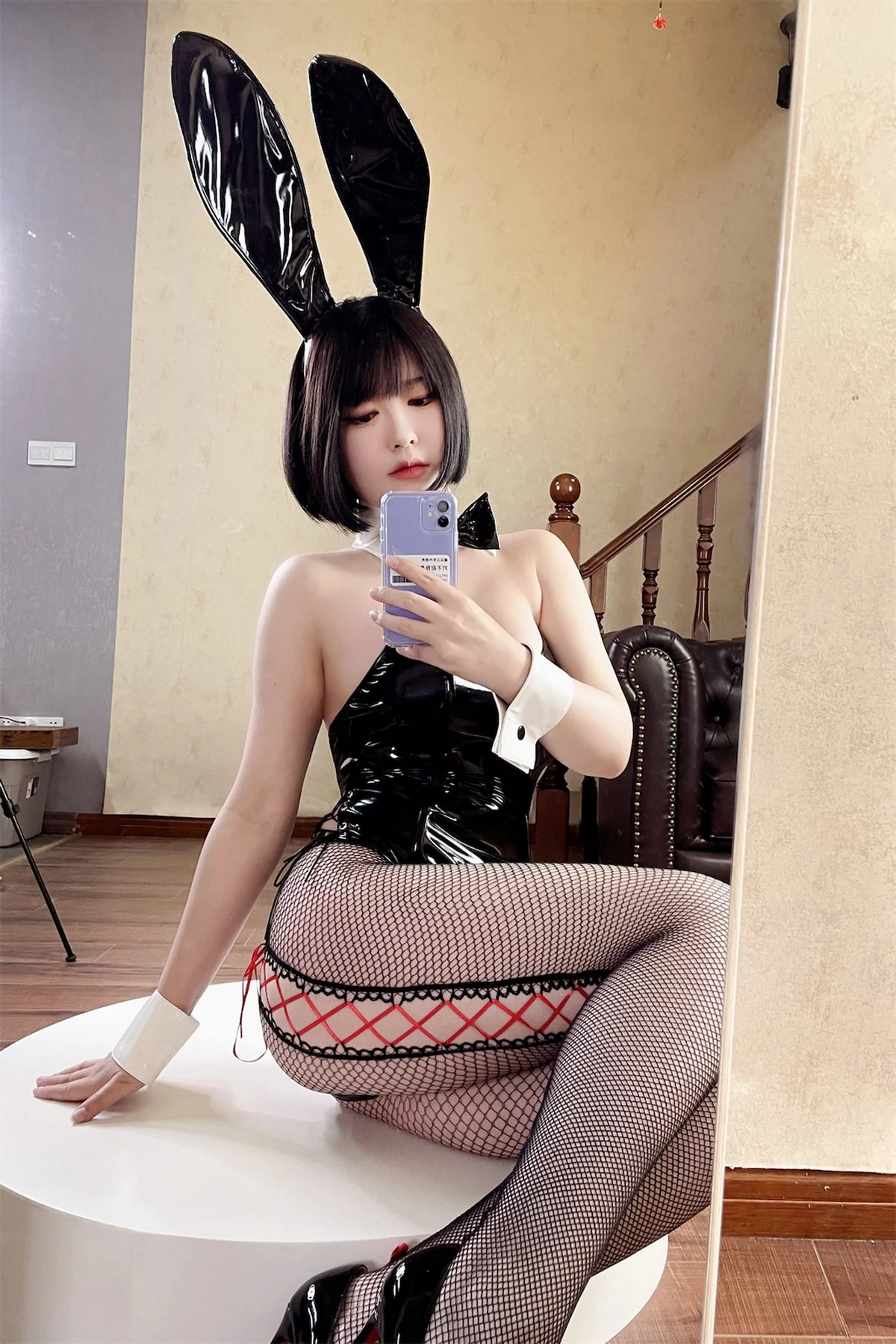 Xgyw.Org_网络美女索索半半子Bunny主题性感黑色皮质连体衣配黑丝网袜秀完美身材诱惑写真75P