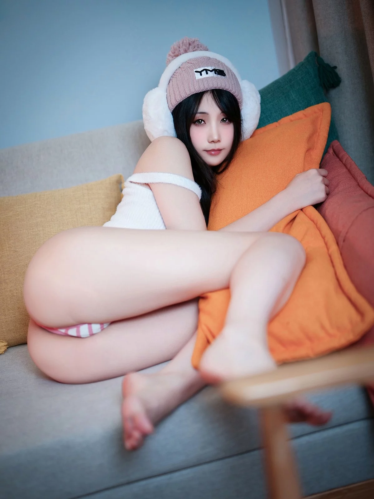 Xgyw.Org_网红美女晓美妈冬季恋人主题私房床上性感粉红蕾丝内衣秀完美身材诱惑写真50P