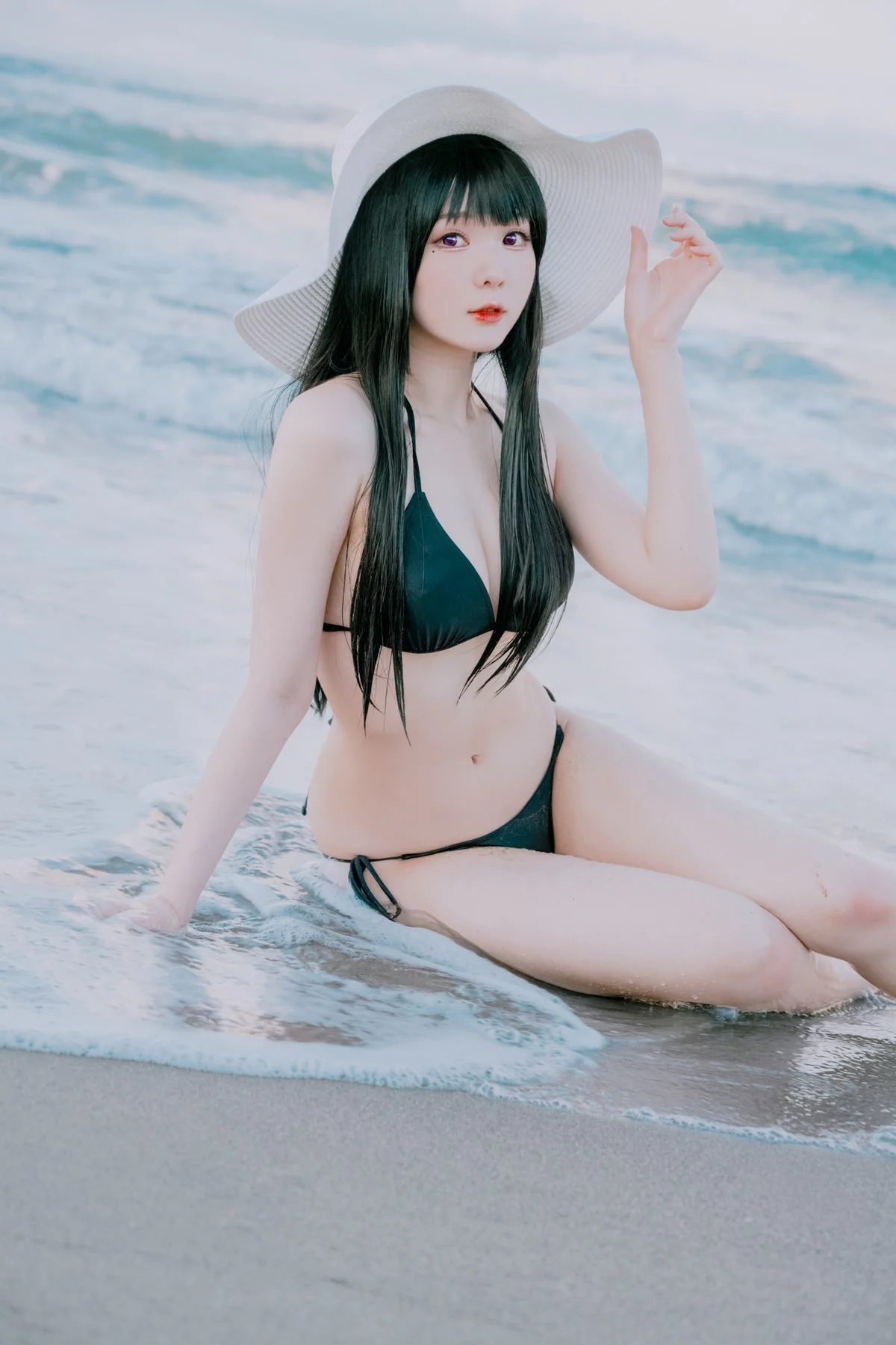 Xgyw.Org_微博妹纸霜月shimo-Photobook主题性感白色内衣+海边比基尼秀完美身材诱惑写真85P