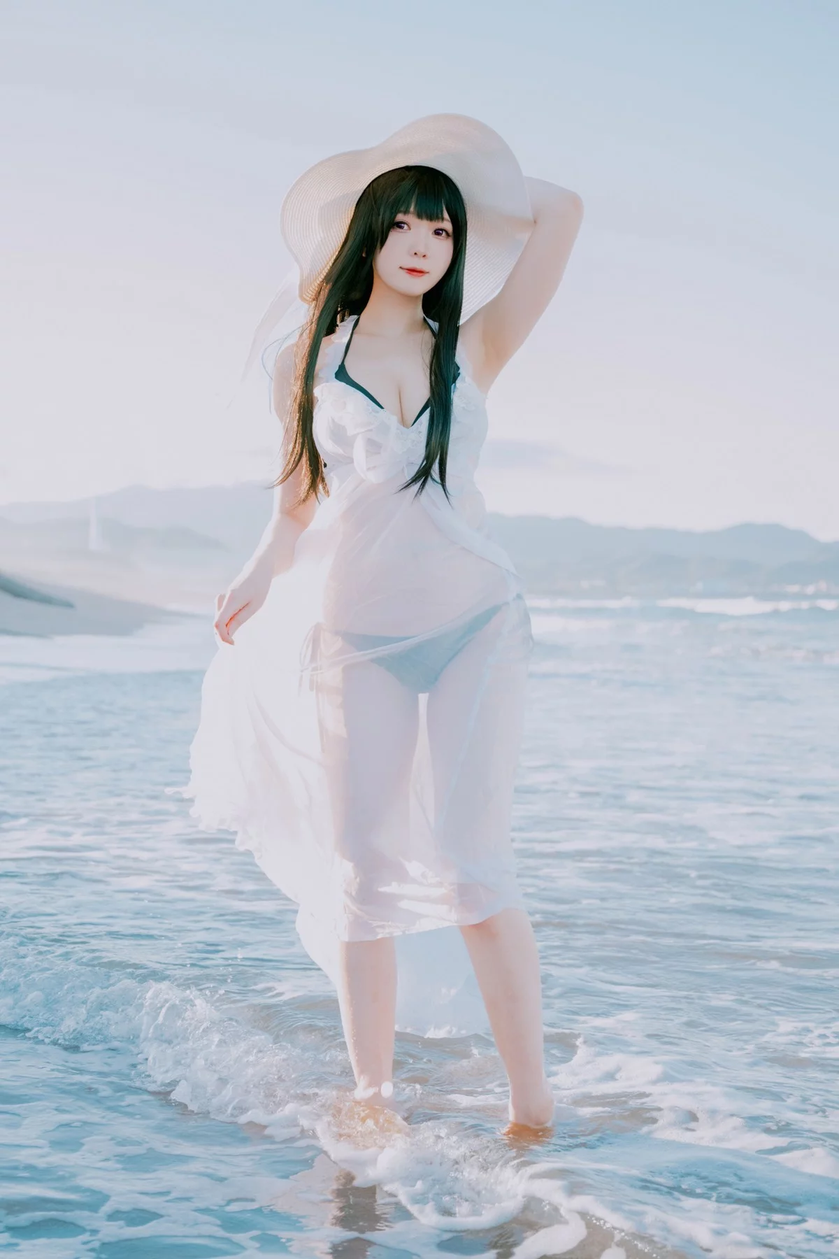 Xgyw.Org_微博妹纸霜月shimo-Photobook主题性感白色内衣+海边比基尼秀完美身材诱惑写真85P