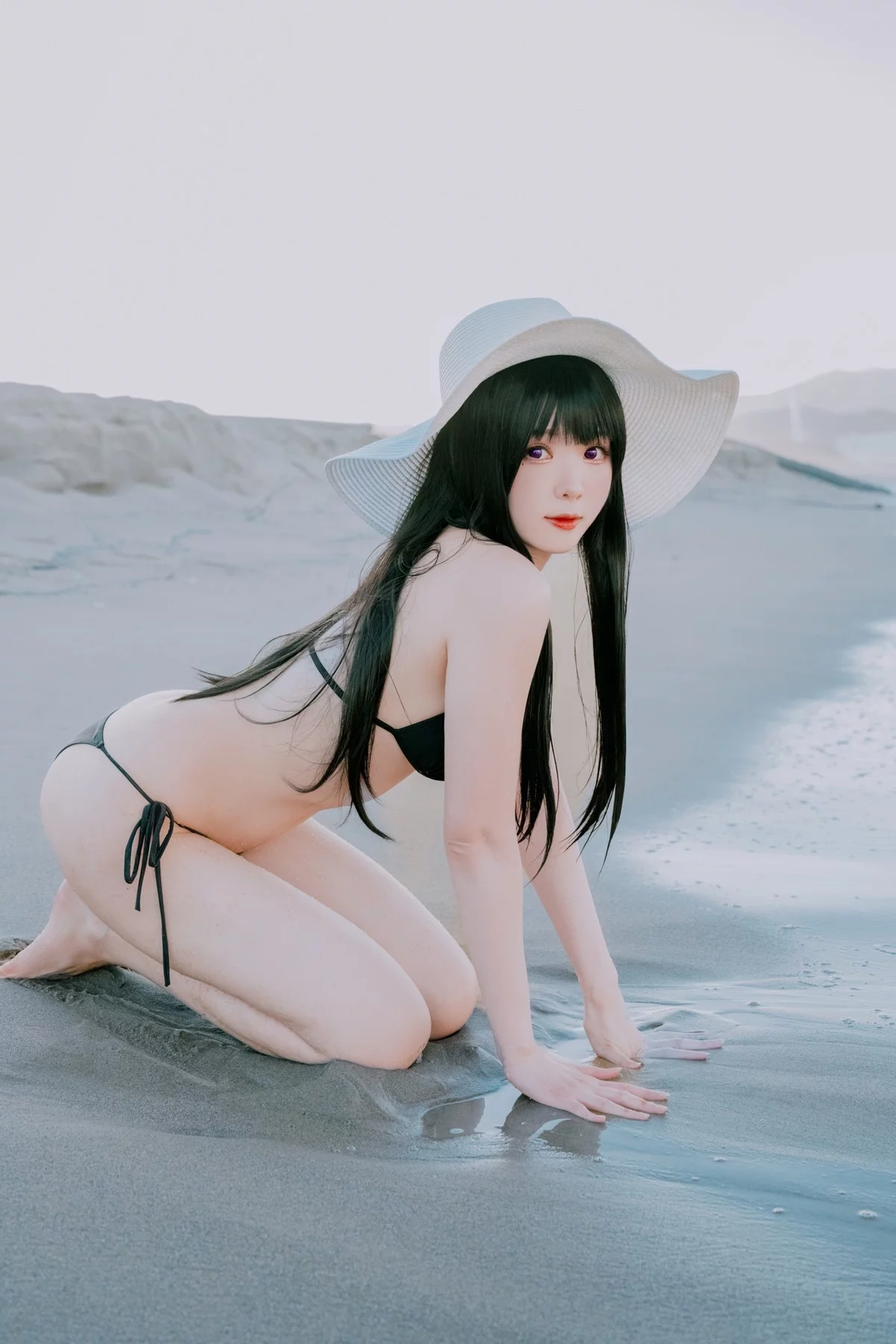 Xgyw.Org_微博妹纸霜月shimo-Photobook主题性感白色内衣+海边比基尼秀完美身材诱惑写真85P
