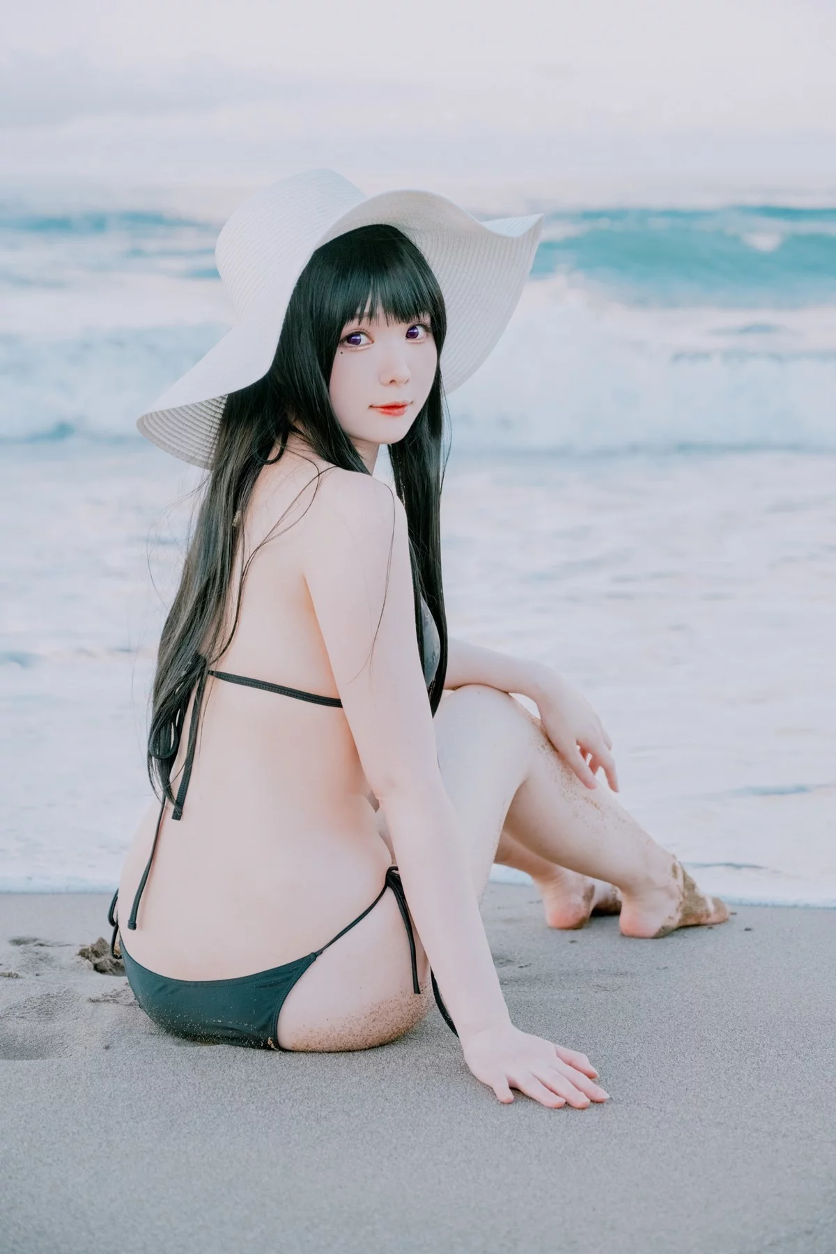 Xgyw.Org_微博妹纸霜月shimo-Photobook主题性感白色内衣+海边比基尼秀完美身材诱惑写真85P