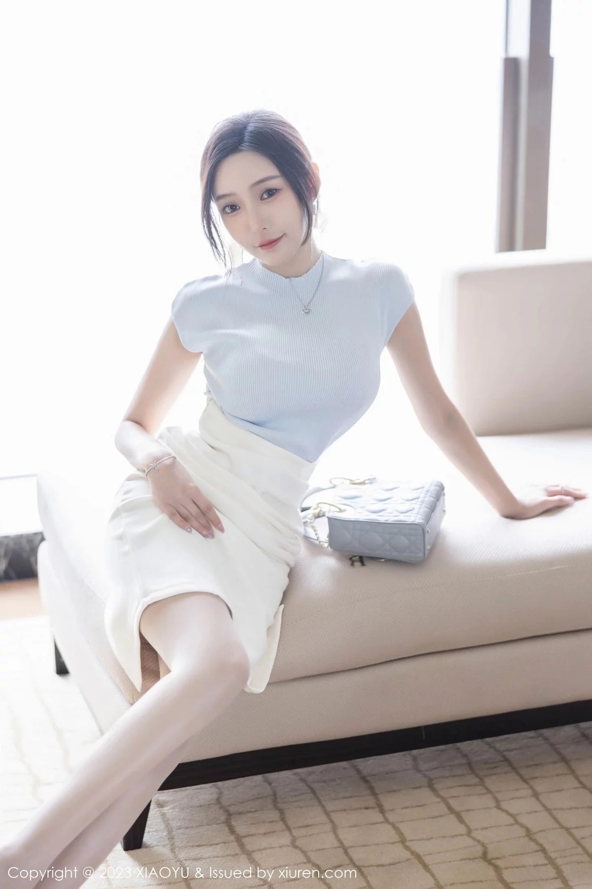 Xgyw.Org_[XiaoYu画语界]Vol.1059_女神王馨瑶yanni淡粉色内衣配超薄无内肉丝秀惹火身材诱惑写真84P