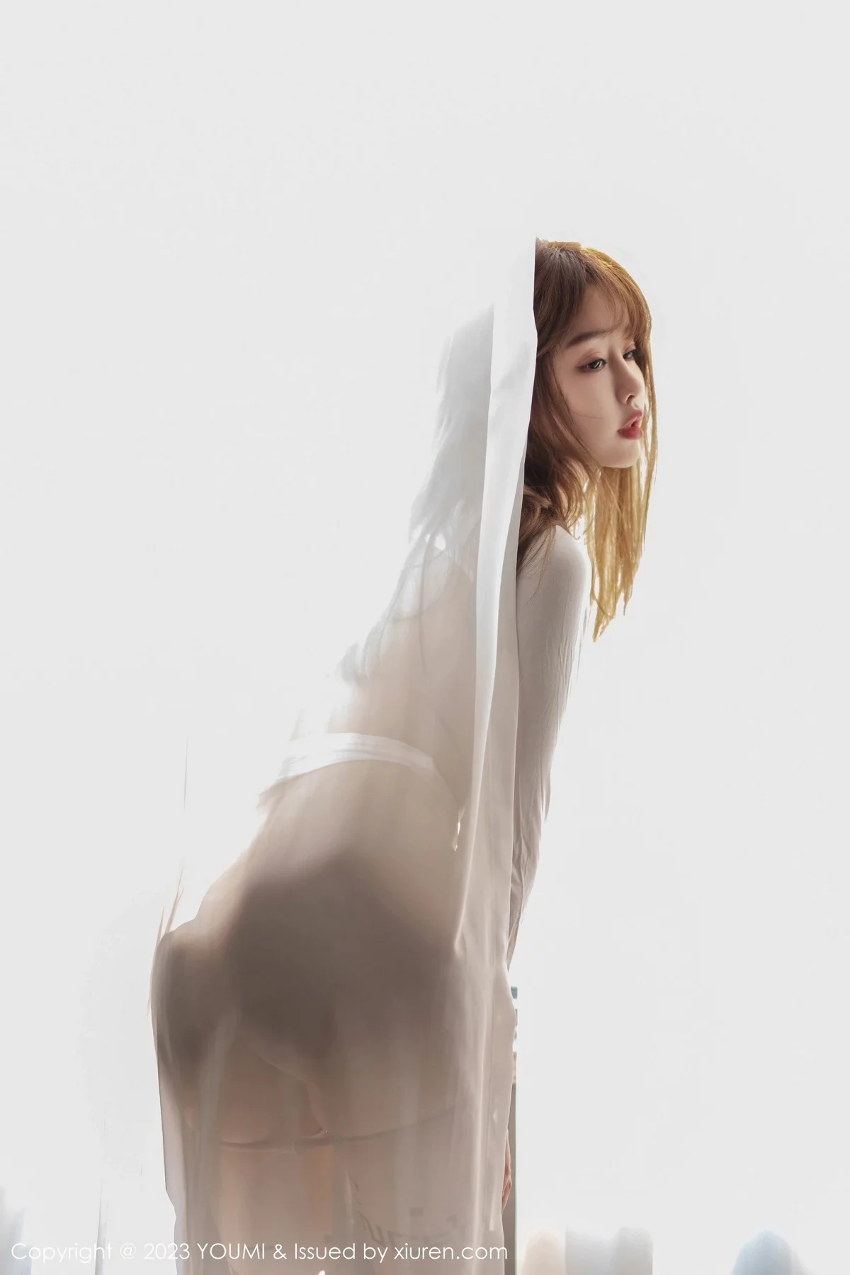 Xgyw.Org_[YouMi尤蜜荟]Vol.961_女神王雨纯白上衣配牛仔裤露超薄无内肉丝秀丰满身材诱惑写真109P