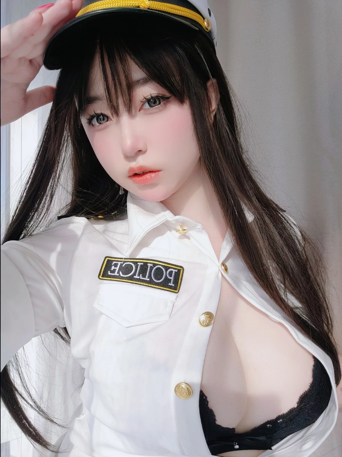 Xgyw.Org_Coser妹子女主K新任部下主题性感黑色蕾丝内衣配超薄无内黑丝秀翘臀诱惑写真103P