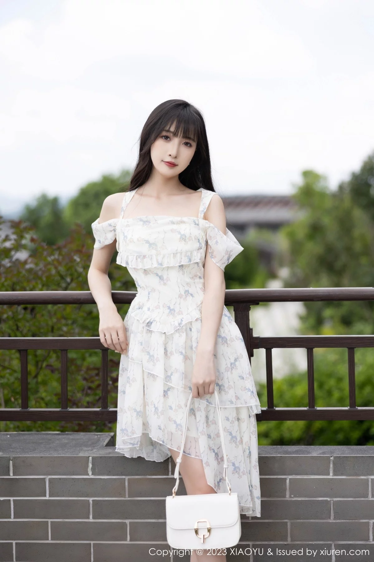 Xgyw.Org_[XiaoYu画语界]Vol.1058_模特林星阑性感白色薄透婚纱服配白丝吊袜秀曼妙身姿诱惑写真80P