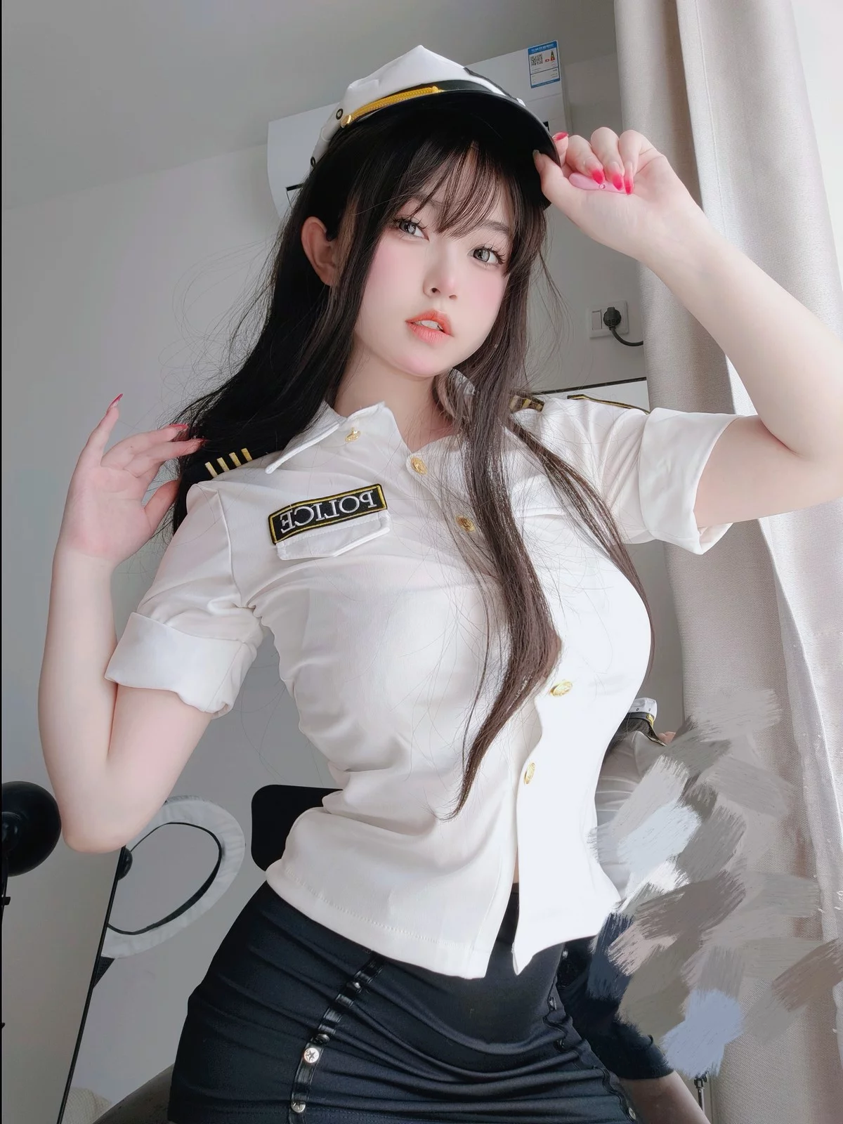 Xgyw.Org_Coser妹子女主K新任部下主题性感黑色蕾丝内衣配超薄无内黑丝秀翘臀诱惑写真103P