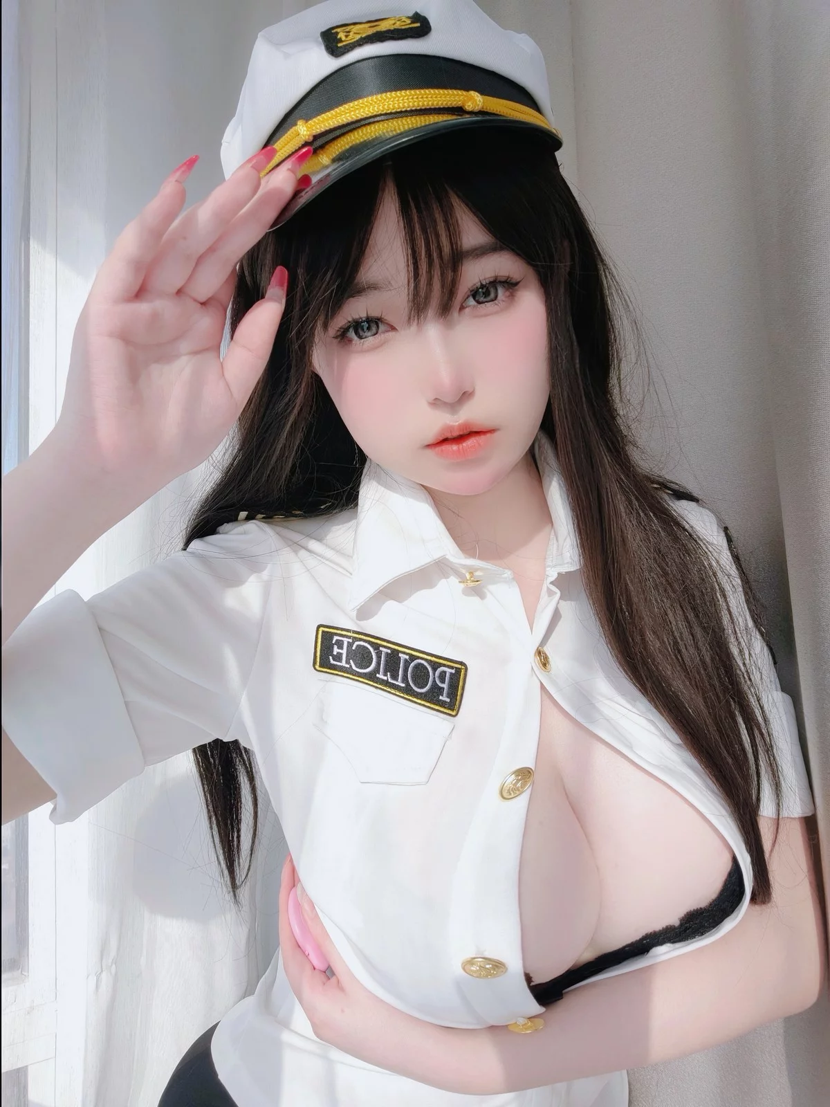 Xgyw.Org_Coser妹子女主K新任部下主题性感黑色蕾丝内衣配超薄无内黑丝秀翘臀诱惑写真103P