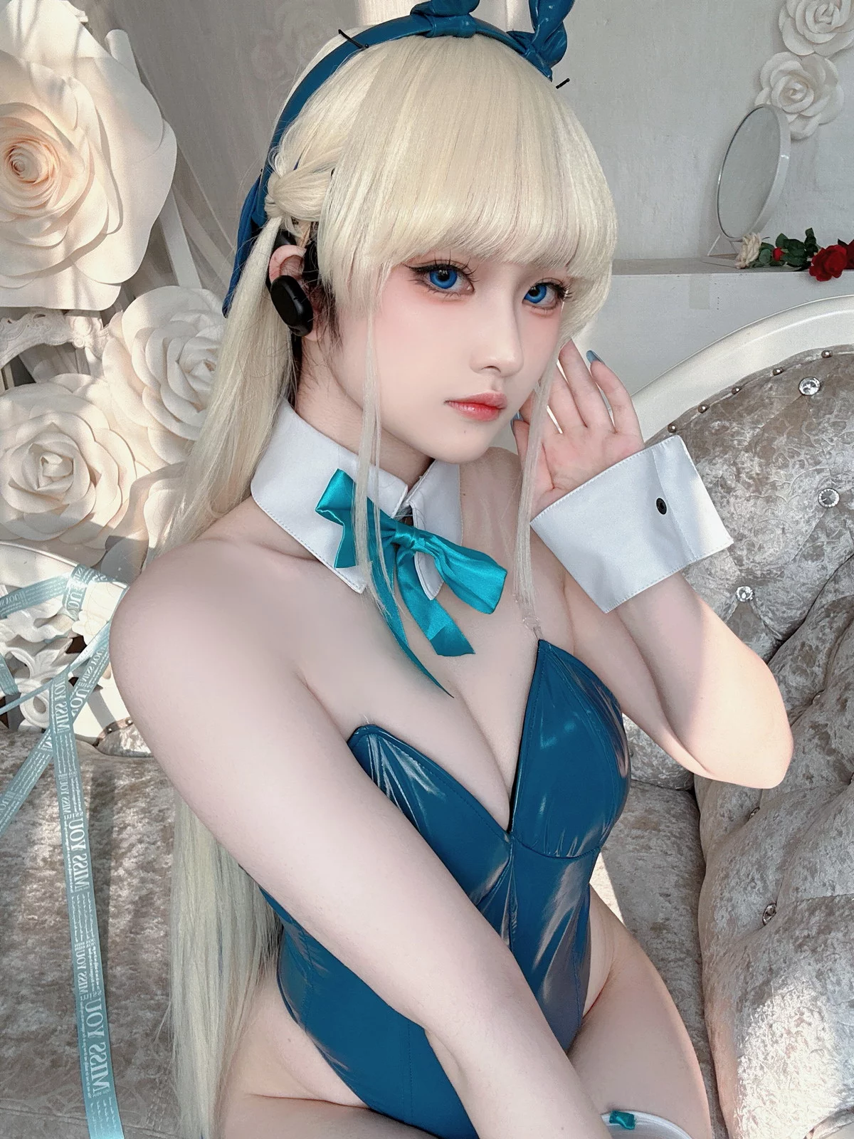 Xgyw.Org_Coser美女屿鱼-Asuma Toki Bunny主题吊带连体衣配白丝袜秀完美身材诱惑写真45P
