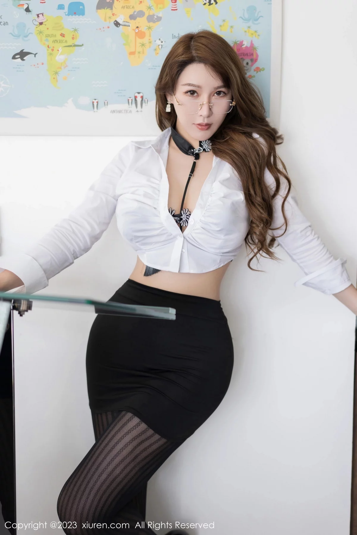 Xgyw.Org_XiuRen第7144期_女神尤妮丝Egg性感白T配黑短裙露黑色情趣内衣秀翘臀诱惑写真62P