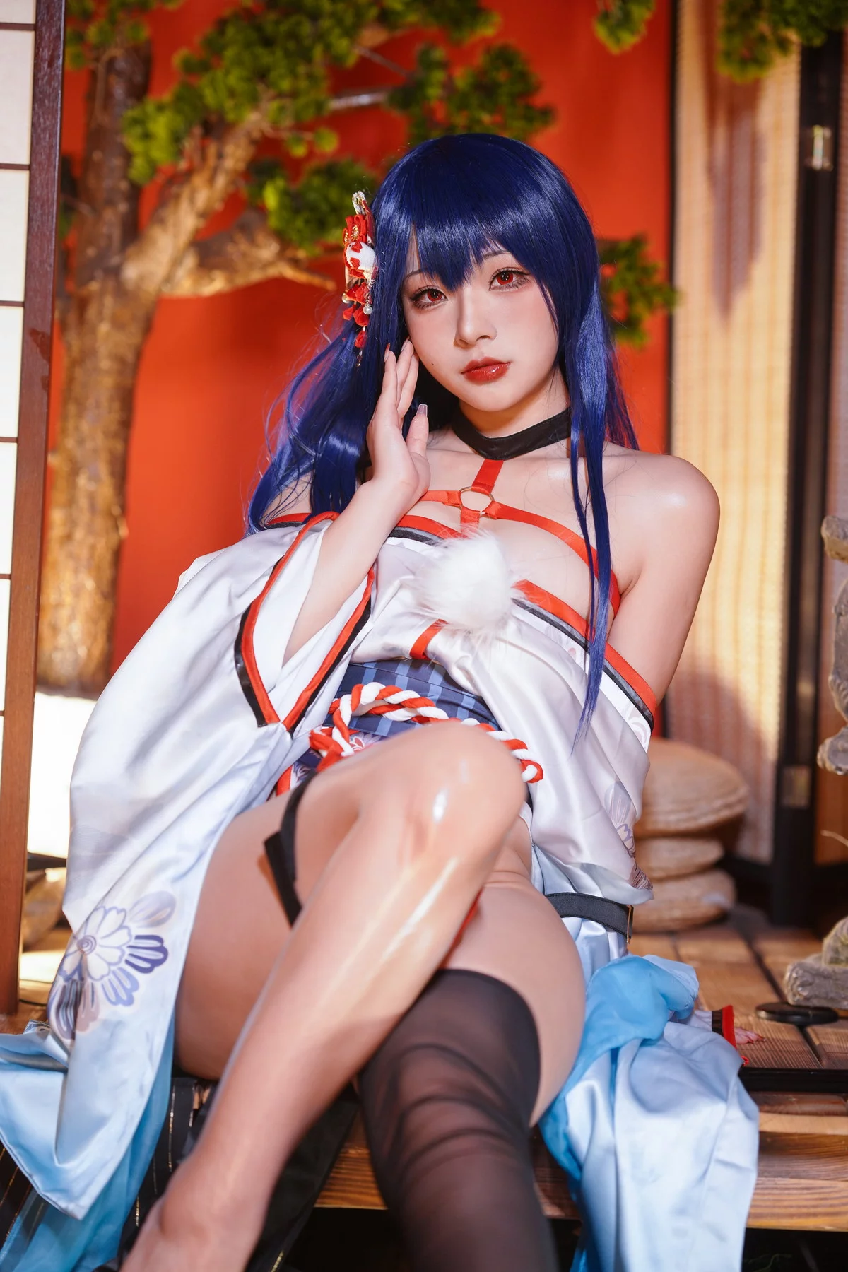 Xgyw.Org_网络美女yuuhui玉汇和服抹油主题半脱性感和服露情趣捆绑秀惹火身材诱惑写真82P