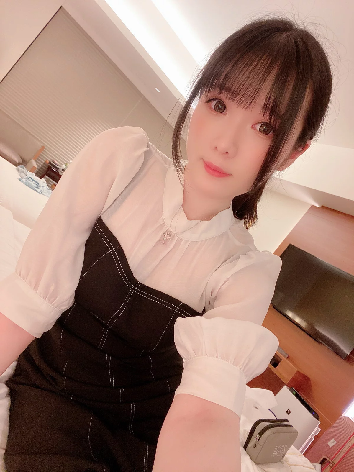 Xgyw.Org_微博妹纸霜月shimo-Fourth August主题性感黑色花纹内衣秀丰满身材诱惑写真25P