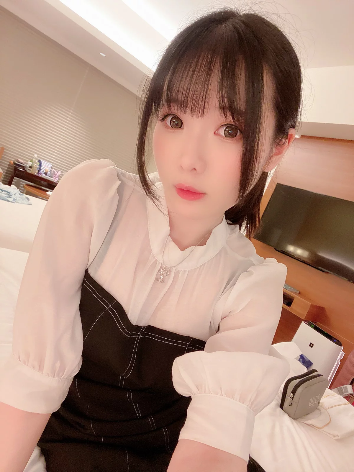 Xgyw.Org_微博妹纸霜月shimo-Fourth August主题性感黑色花纹内衣秀丰满身材诱惑写真25P