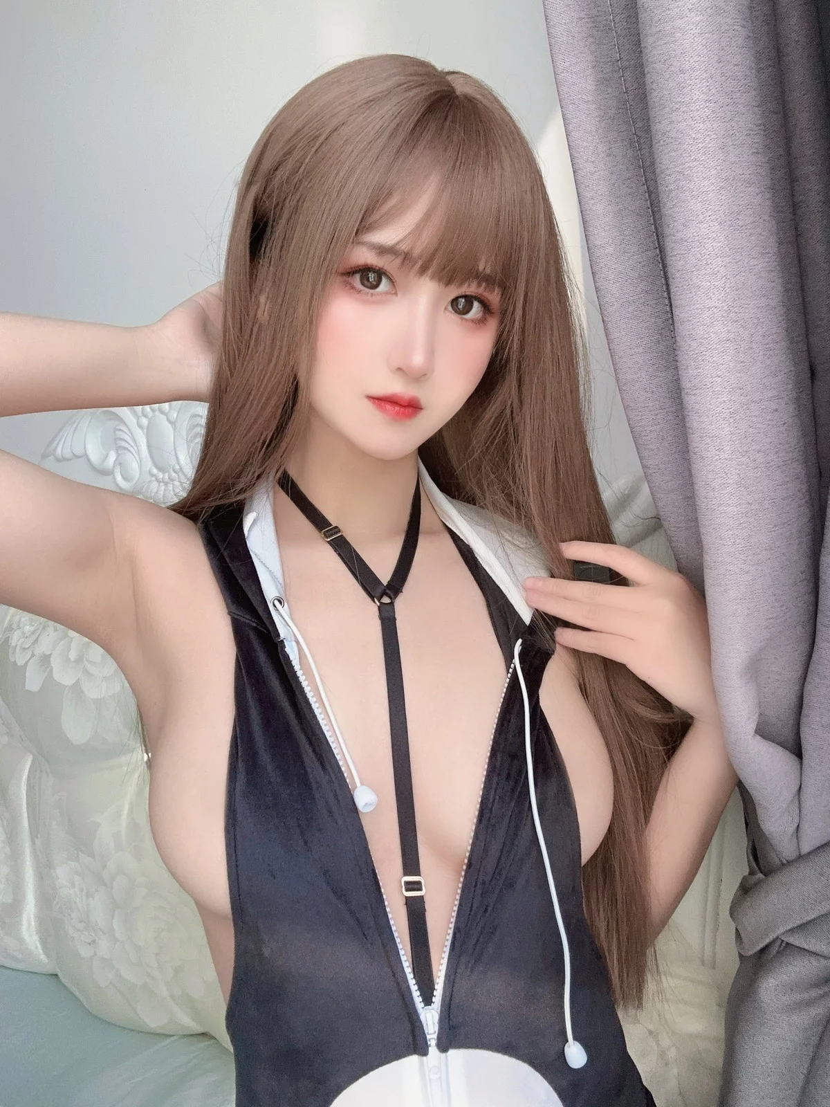 Xgyw.Org_微博妹子三度_69小虎鲸主题性感黑白情趣服饰露傲人豪乳血滴子遮点诱惑写真40P