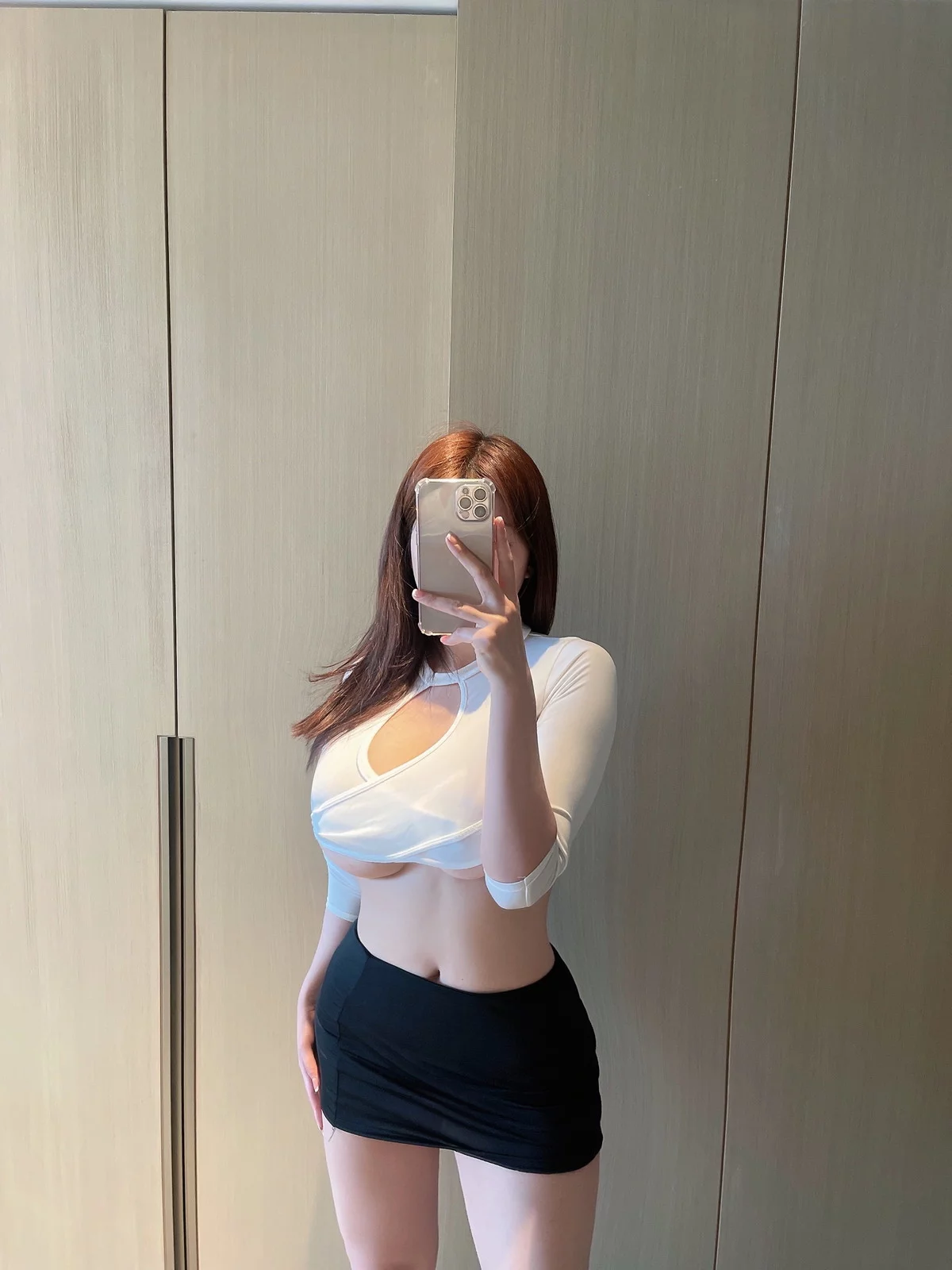 Xgyw.Org_网红小姐姐奶宝妹纸微密圈嘉宾主题私房性感内衣服饰系列秀丰满身材诱惑写真300P