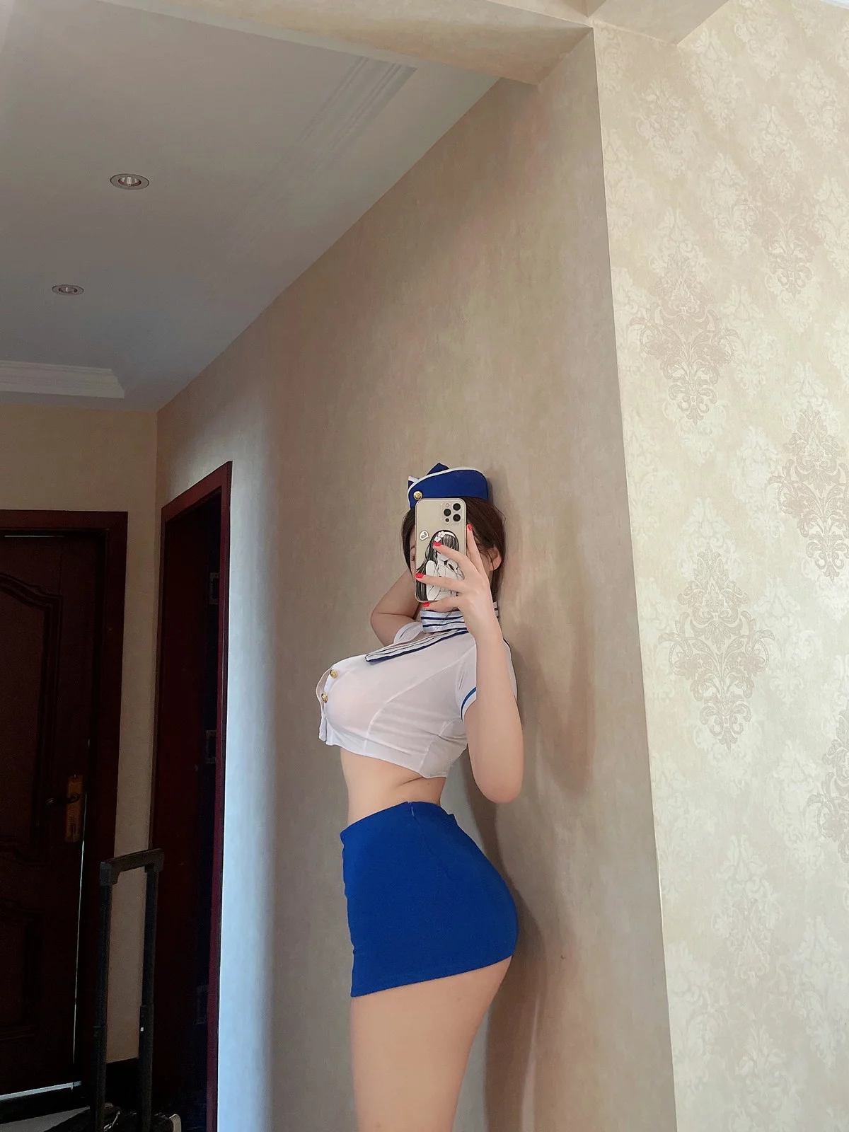 Xgyw.Org_网红小姐姐奶宝妹纸微密圈嘉宾主题私房性感内衣服饰系列秀丰满身材诱惑写真300P