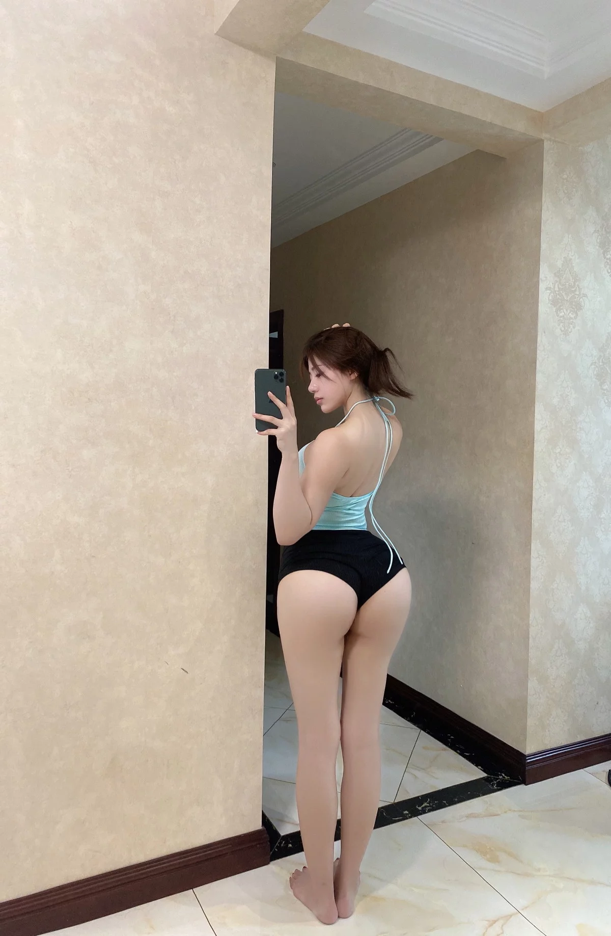 Xgyw.Org_网红小姐姐奶宝妹纸微密圈嘉宾主题私房性感内衣服饰系列秀丰满身材诱惑写真300P