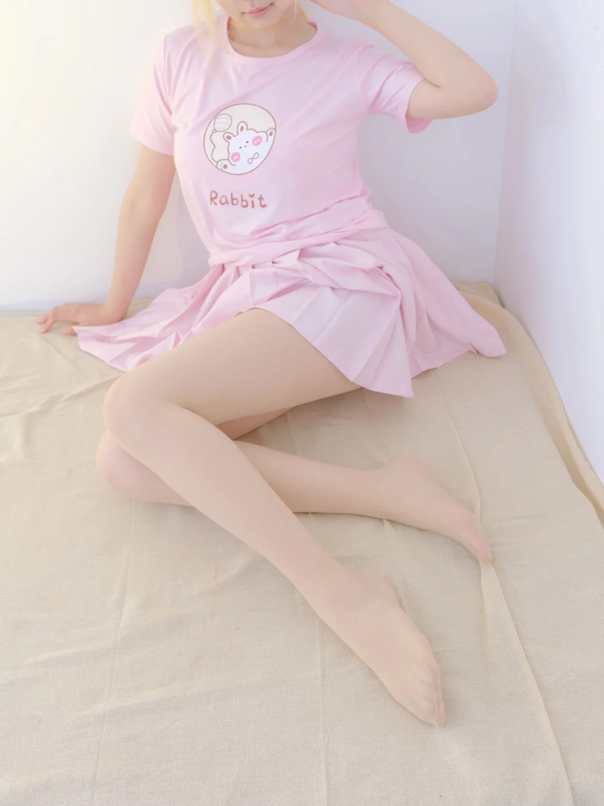 Xgyw.Org_萝莉写真机构森萝财团露露子主题私房性感粉色JK制服配超薄肉丝秀美腿诱惑写真100P
