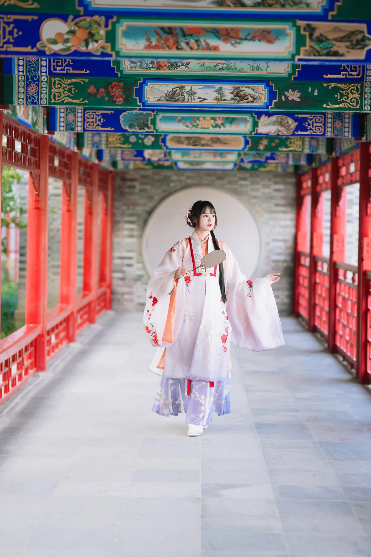 Xgyw.Org_Coser美女兔子Zzz不吃胡萝卜红叶新赋主题古典风汉服装秀曼妙身姿靓丽迷人写真36P