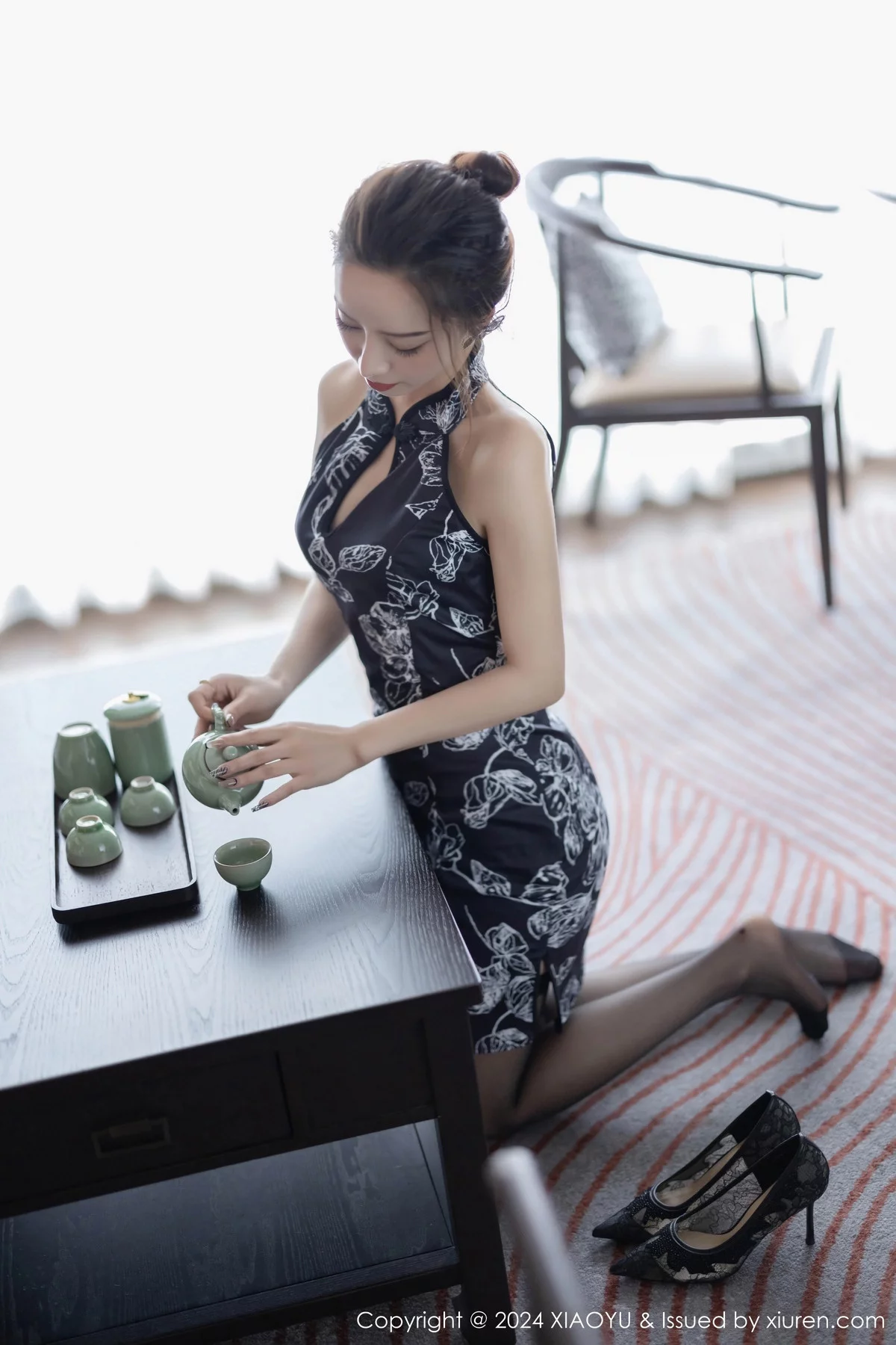 Xgyw.Org_[XiaoYu画语界]Vol.1182_模特苏曼兮性感深蓝色旗袍露黑色情趣内衣秀丰腴美臀诱惑写真83P