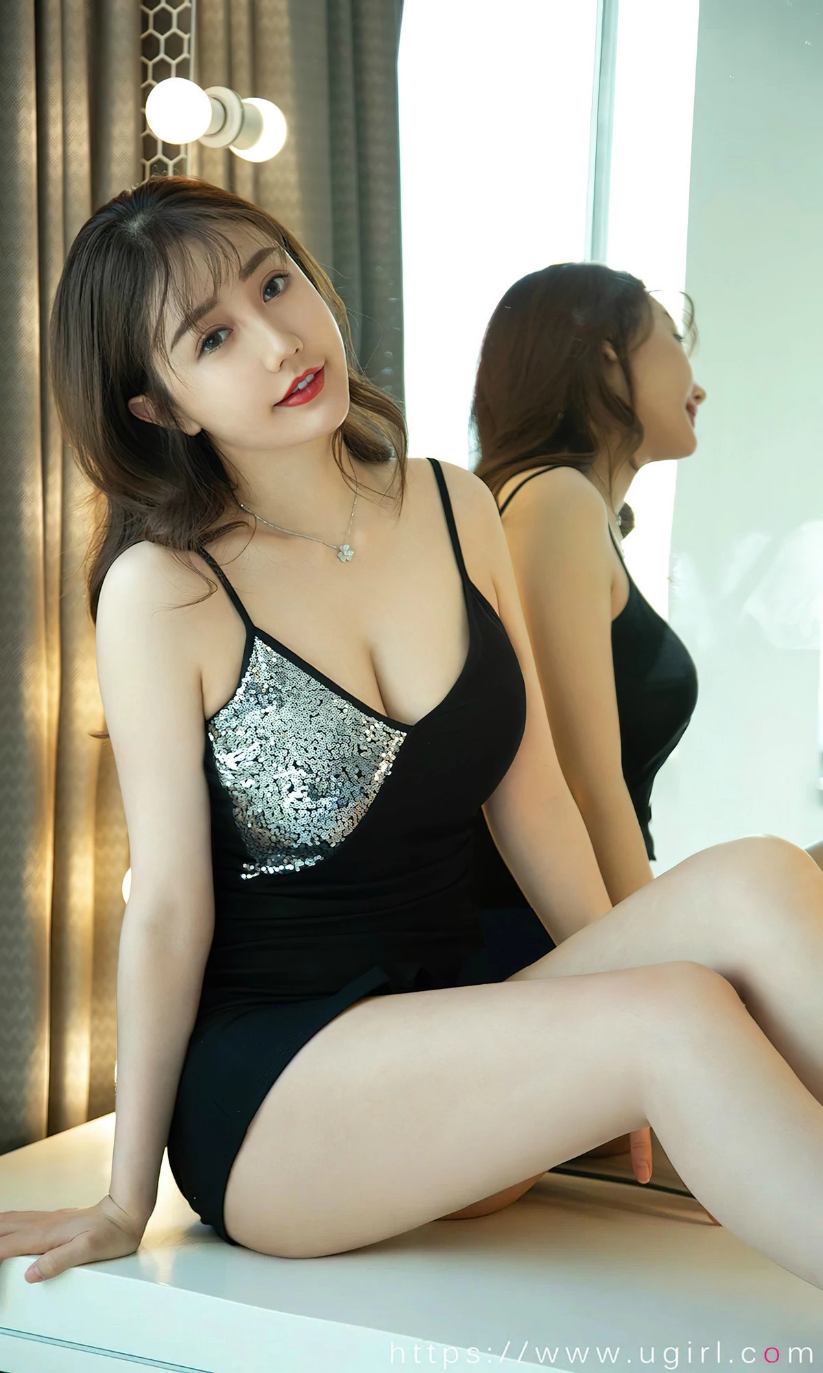 Xgyw.Org_[Ugirls爱尤物]No.2826_模特王翊涵私房性感黑色吊带短裙秀完美身材白嫩美腿诱惑写真35P
