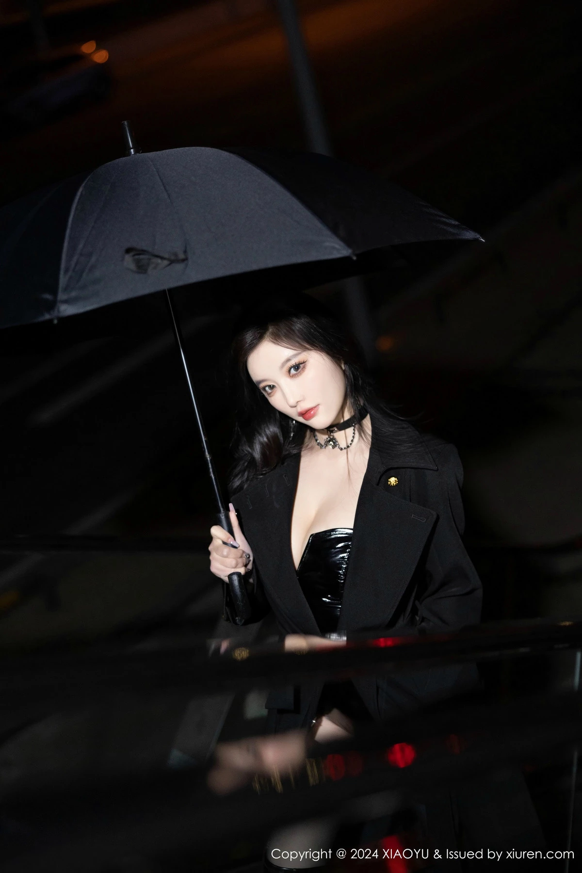 Xgyw.Org_[XiaoYu画语界]Vol.1241_女神杨晨晨Yome黑色外套露性感黑色皮质内衣秀丰腴身材诱惑写真85P