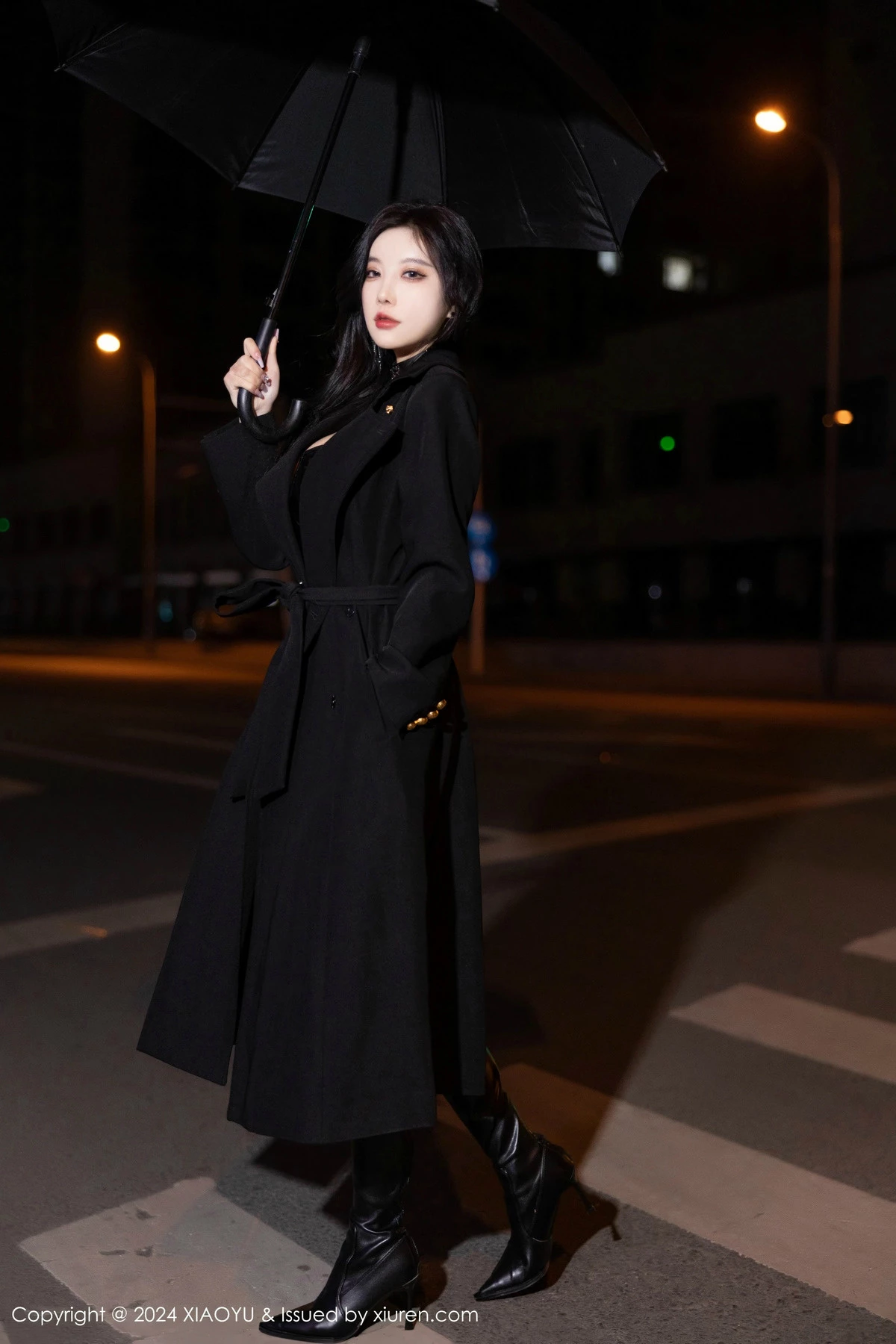 Xgyw.Org_[XiaoYu画语界]Vol.1241_女神杨晨晨Yome黑色外套露性感黑色皮质内衣秀丰腴身材诱惑写真85P