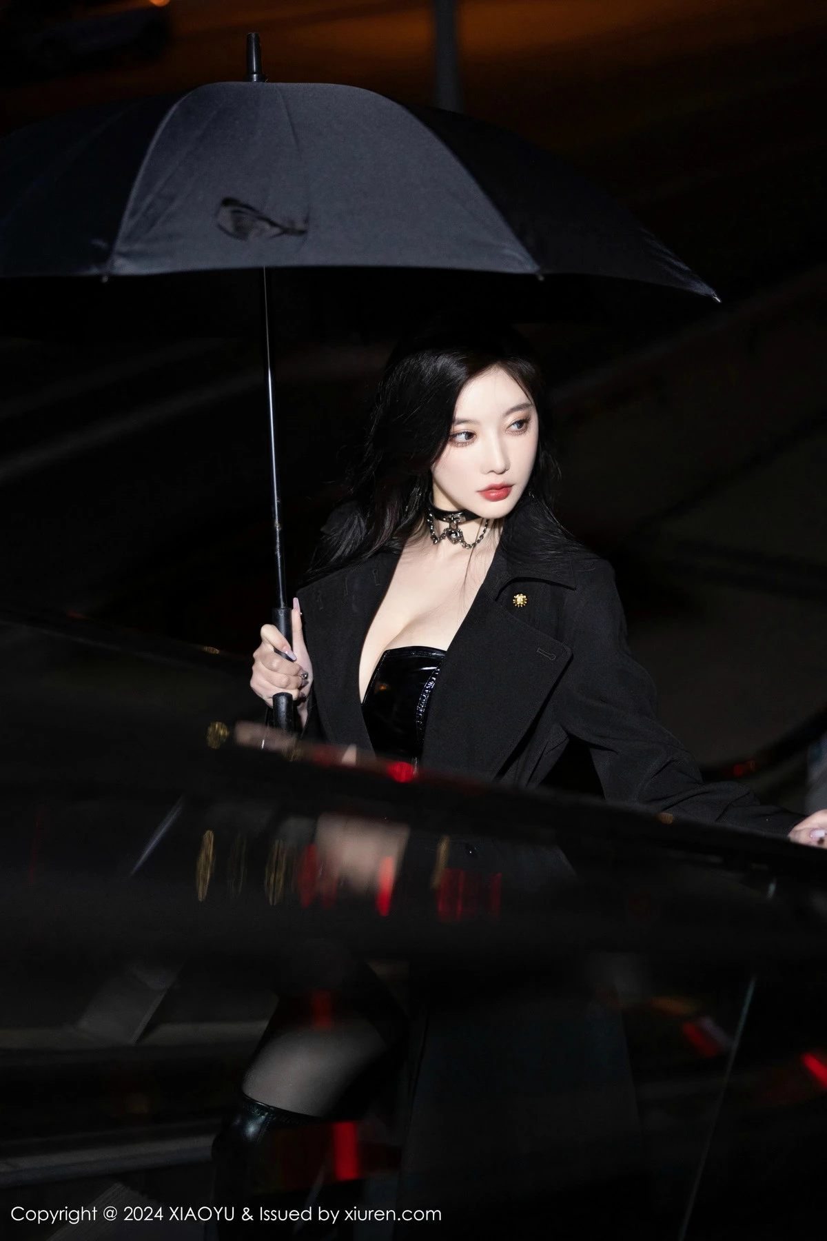 Xgyw.Org_[XiaoYu画语界]Vol.1241_女神杨晨晨Yome黑色外套露性感黑色皮质内衣秀丰腴身材诱惑写真85P