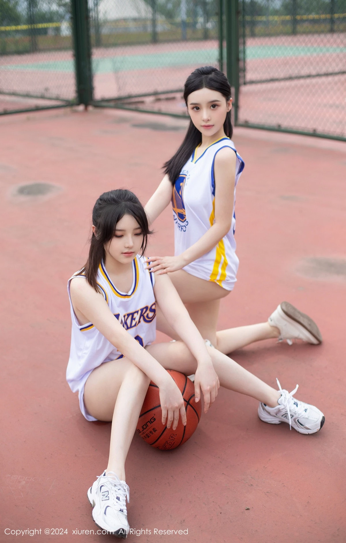 Xgyw.Org_XiuRen第8744期_模特合集女神豆瓣酱蓝球场景互动性感黑色情趣内衣惹火诱惑写真83P