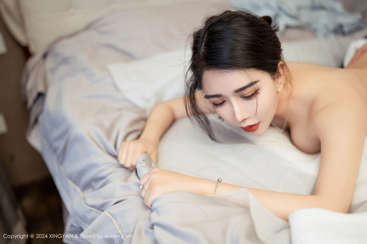 Xgyw.Org_[XINGYAN星颜社]VOL.271_模特李若汐ci性感浅蓝色蕾丝睡衣露蕾丝内衣秀丰腴身姿诱惑写真81P