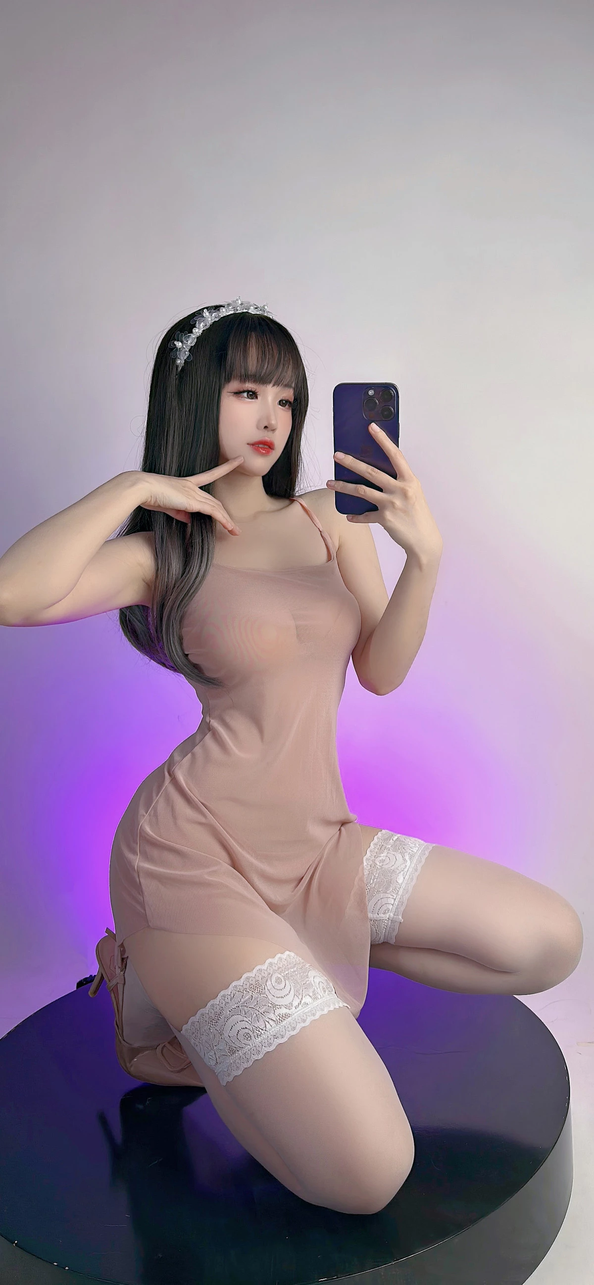 Xgyw.Org_网络美女miko酱ww8月Patreon合集主题私房性感多套服饰系列秀高挑丰腴身姿诱惑写真178P