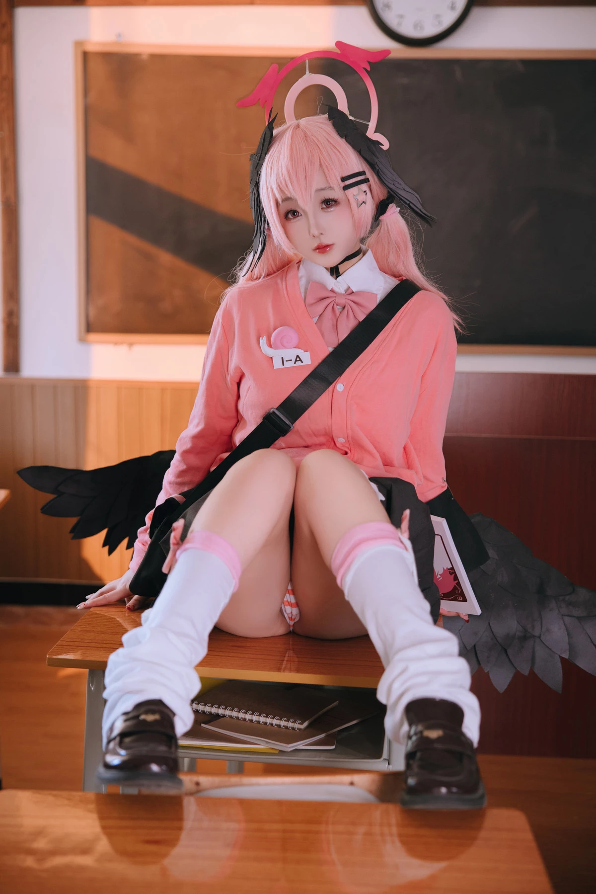 Xgyw.Org_Cosplay美女日奈娇下江小春JK主题私房脱制服露粉色三点式内衣秀丰腴身材诱惑写真126P