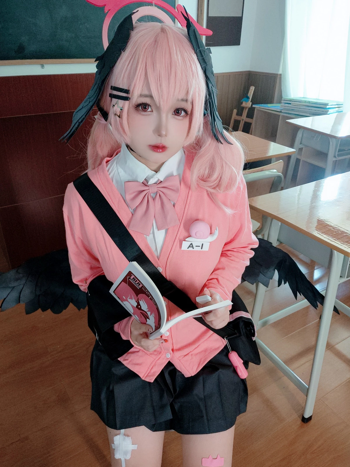 Xgyw.Org_Cosplay美女日奈娇下江小春JK主题私房脱制服露粉色三点式内衣秀丰腴身材诱惑写真126P