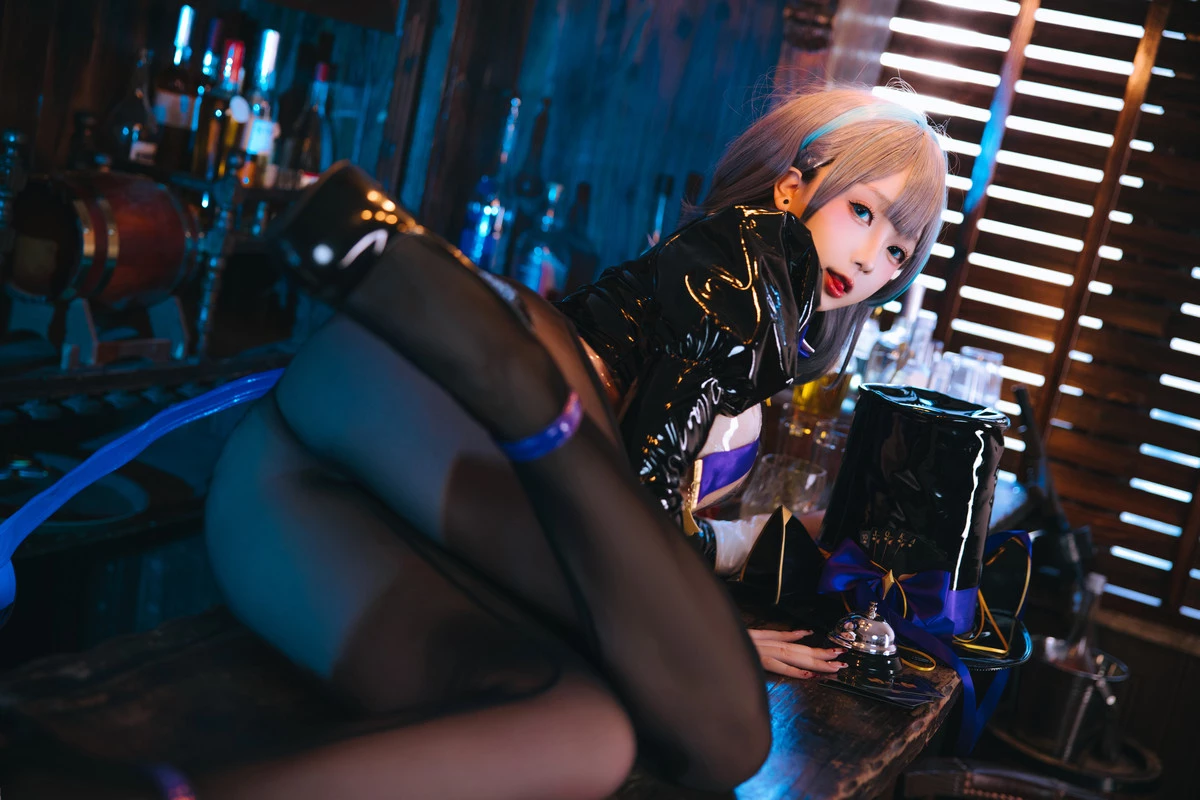 Xgyw.Org_Cosplay美女日奈娇柴郡魔术师主题性感透明连体胶衣配超薄黑丝秀丰满身材诱惑写真80P