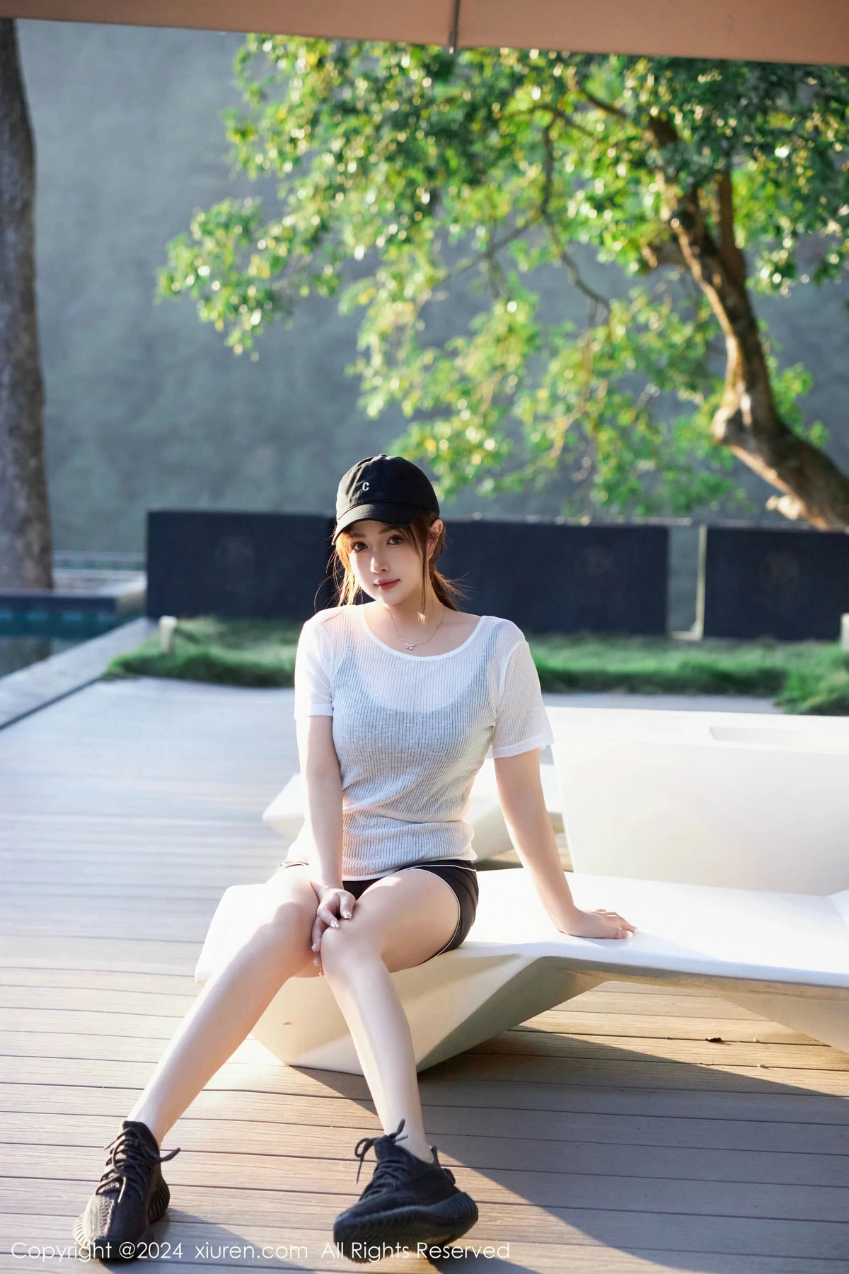 Xgyw.Org_XiuRen第9549_模特养乐多Doll性感深色运动服饰秀丰满身材白嫩美腿诱惑写真52P