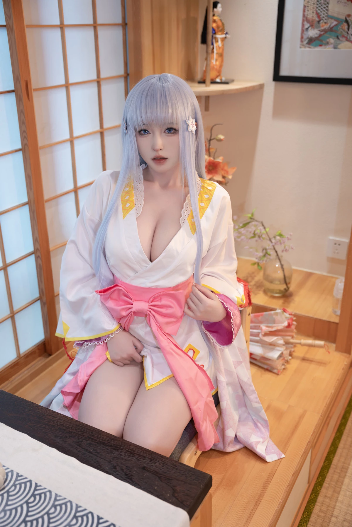 Xgyw.Org_性感尤物清水由乃雪女原服主题私房性感日系服饰半脱露白色内衣秀翘臀美腿诱惑写真58P