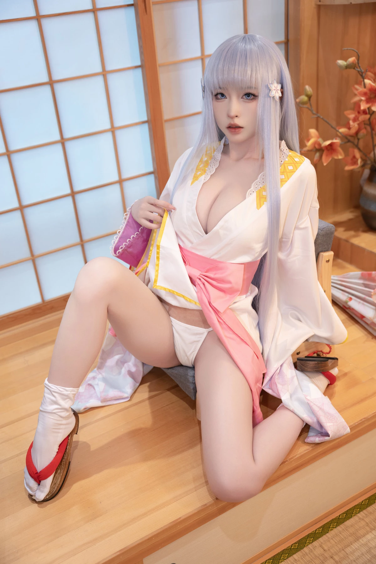 Xgyw.Org_性感尤物清水由乃雪女原服主题私房性感日系服饰半脱露白色内衣秀翘臀美腿诱惑写真58P