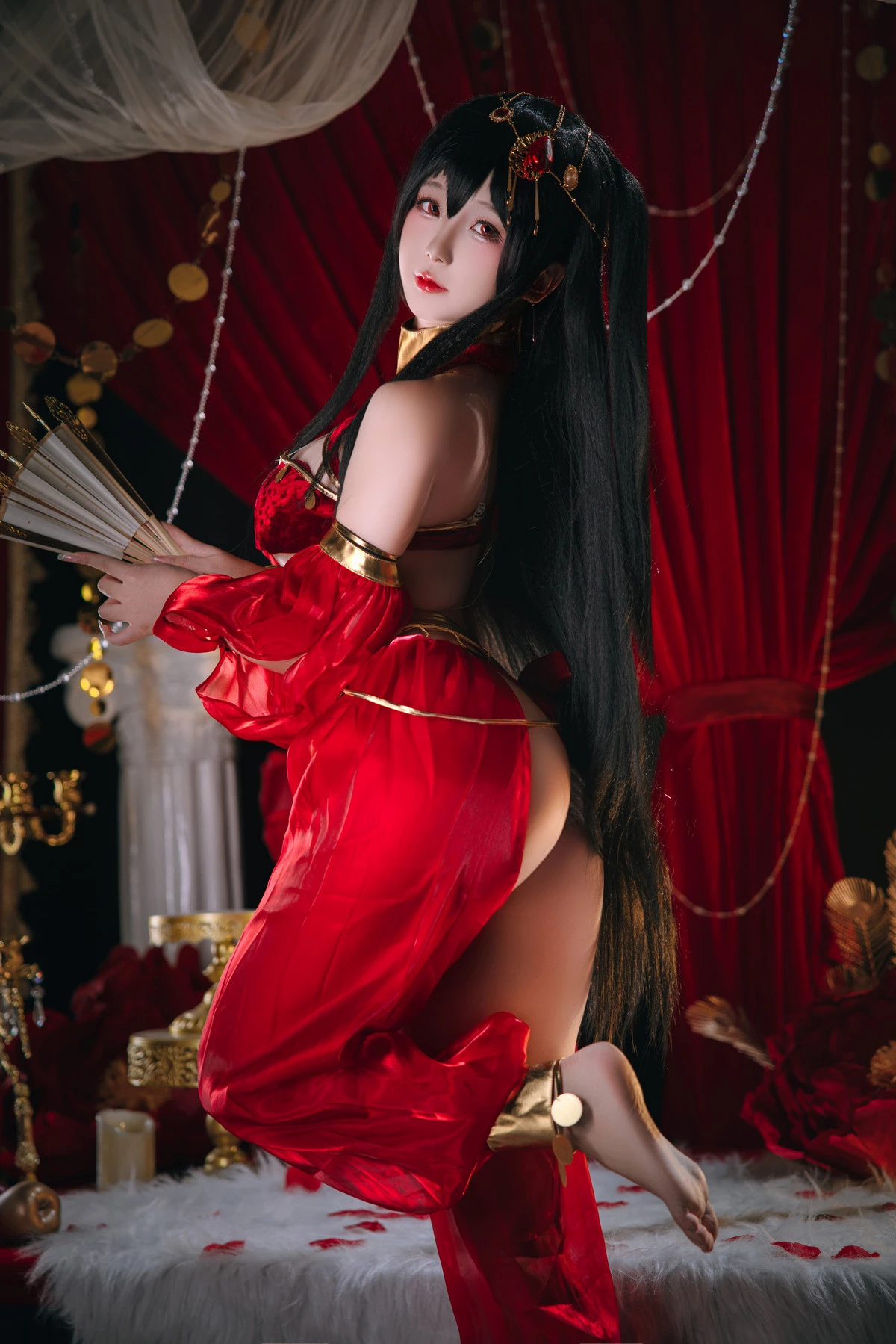 Xgyw.Org_Cosplay美女日奈娇大凤舞姬主题性感红色旗袍服饰露红色内衣秀翘臀美腿诱惑写真97P