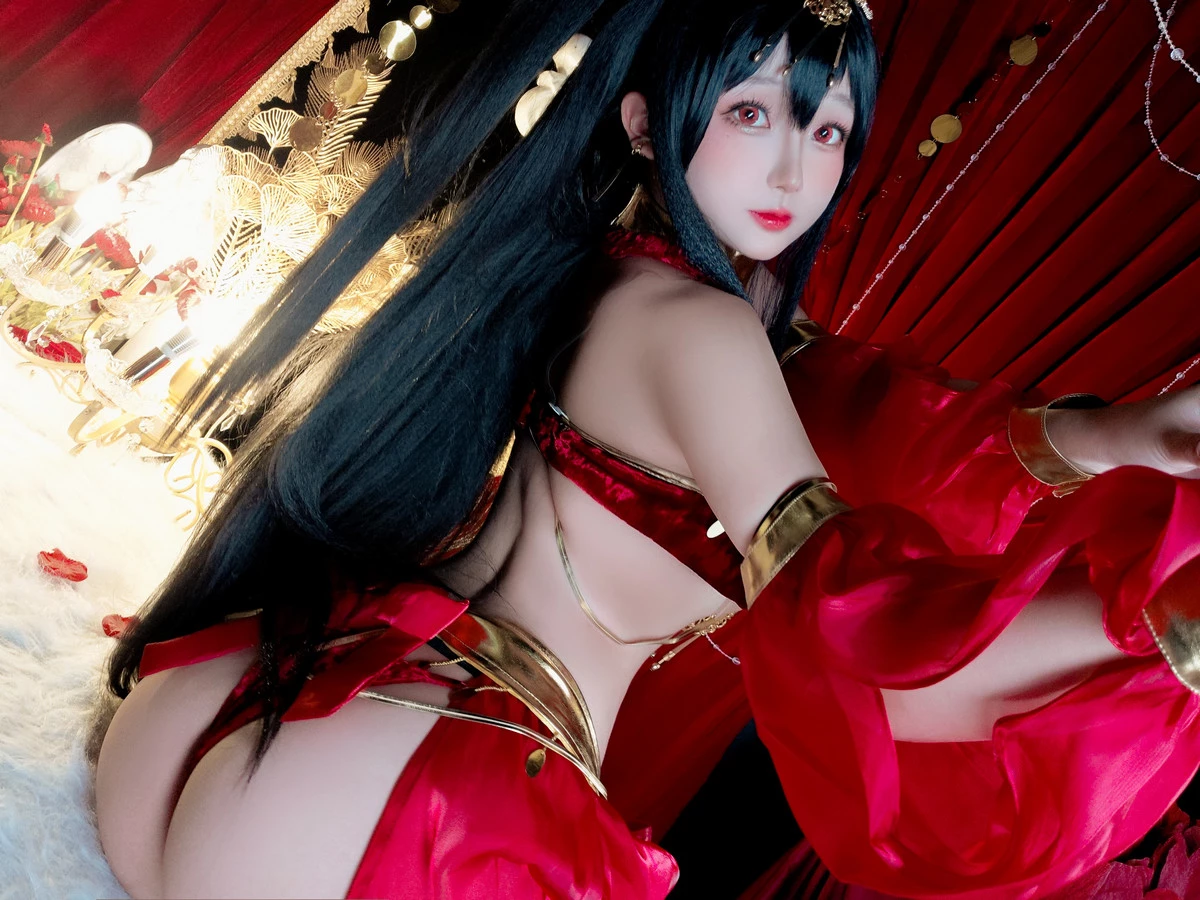 Xgyw.Org_Cosplay美女日奈娇大凤舞姬主题性感红色旗袍服饰露红色内衣秀翘臀美腿诱惑写真97P